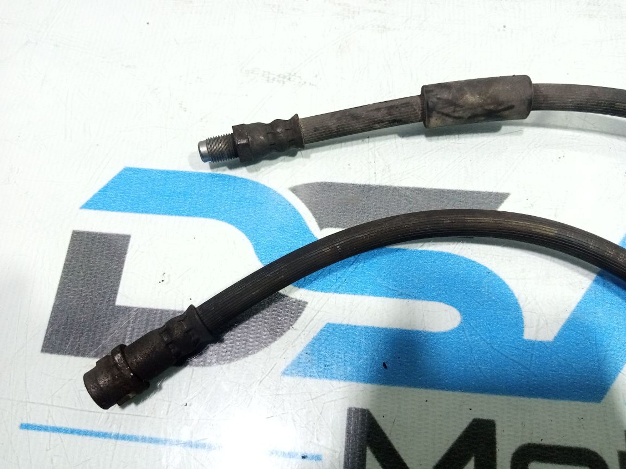 https://gcs.partsauto.market/rn-stockpro.appspot.com/thmbs/userImages/b7628e092085f1f91467af1afb6e7630/part/0f6c563c-5c3b-4aae-9fd5-5eeb7a9b6226_1748862570244.jpg