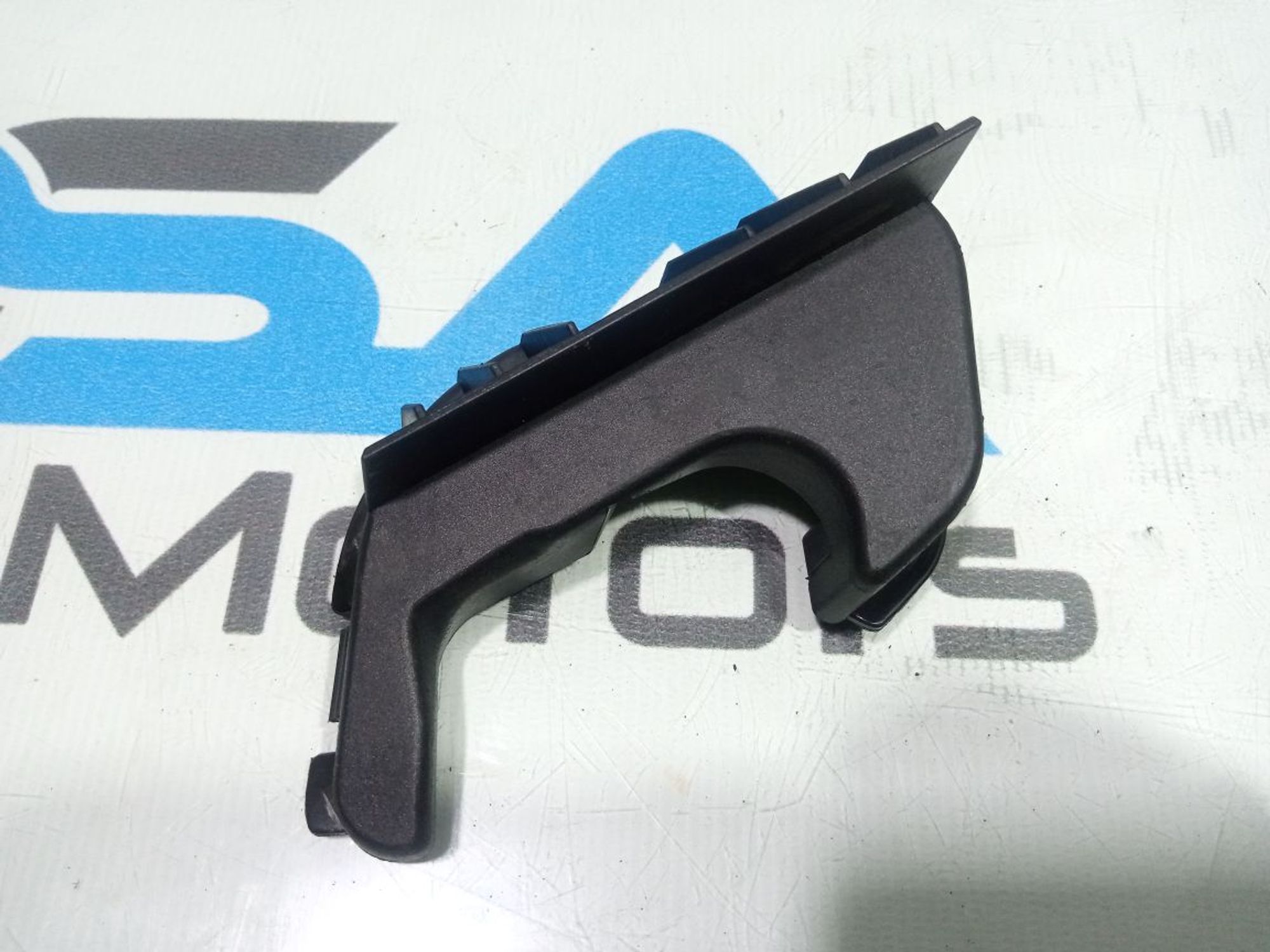 https://gcs.partsauto.market/rn-stockpro.appspot.com/thmbs/userImages/b7628e092085f1f91467af1afb6e7630/part/0f8058b0-bf01-4891-a54d-6507da4eee8a_1747896943033.jpg