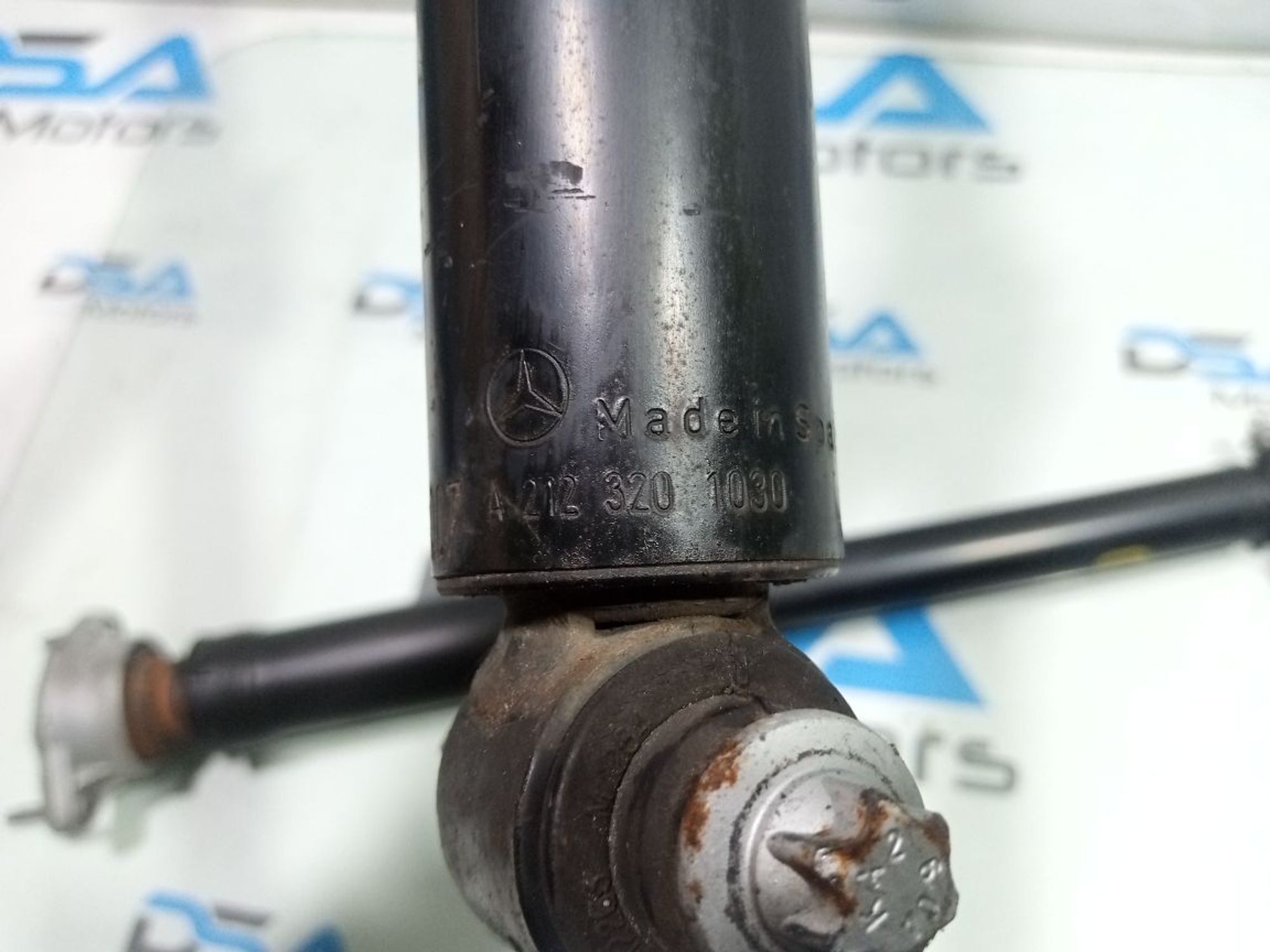 https://gcs.partsauto.market/rn-stockpro.appspot.com/thmbs/userImages/b7628e092085f1f91467af1afb6e7630/part/0fe2c25a-f6b4-4871-846a-fe38da7fb723_1748612939463.jpg