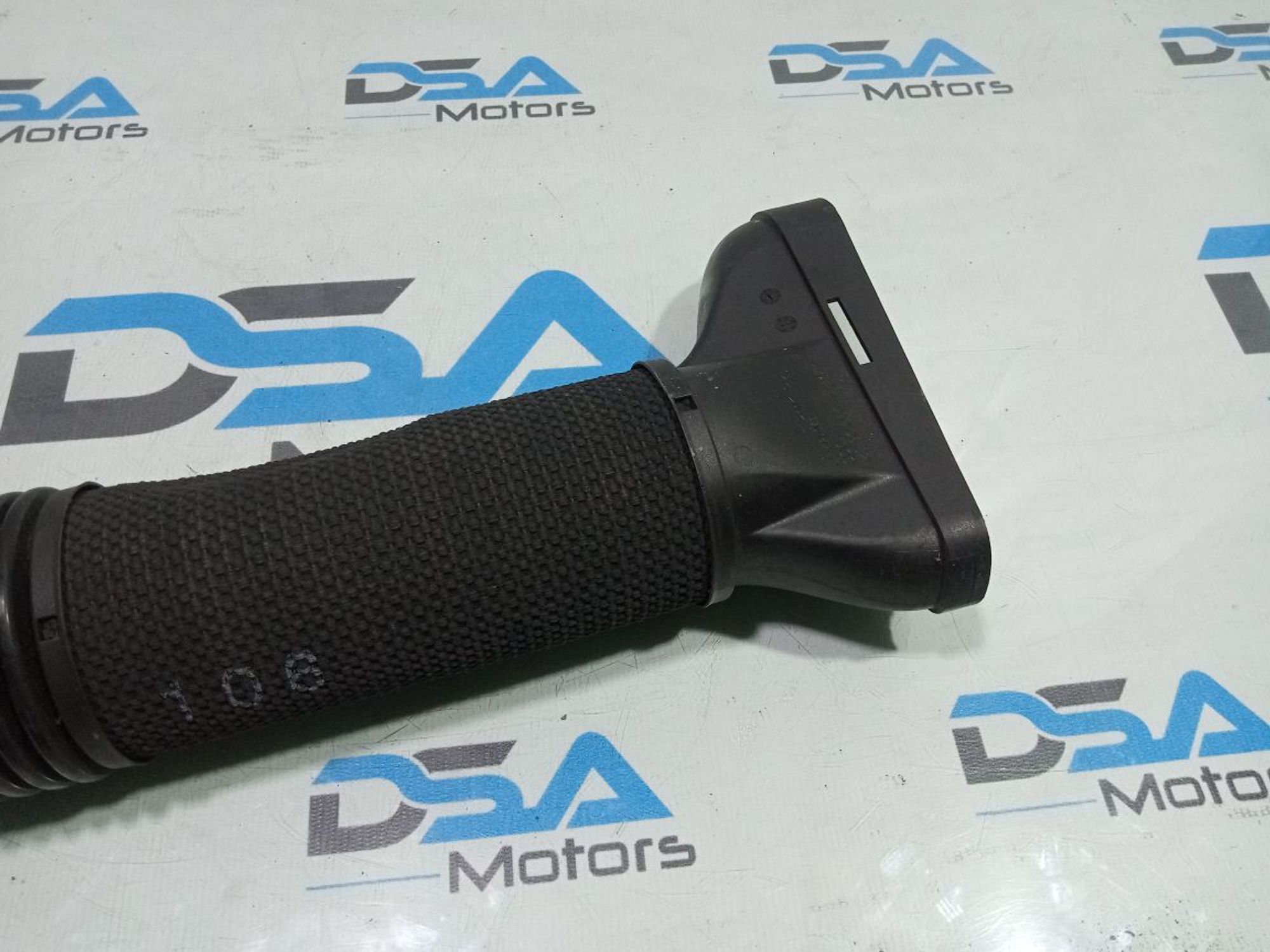 https://gcs.partsauto.market/rn-stockpro.appspot.com/thmbs/userImages/b7628e092085f1f91467af1afb6e7630/part/1238e3d2-d8dd-4ef6-9319-72f6af096eb7_1748410659728.jpg