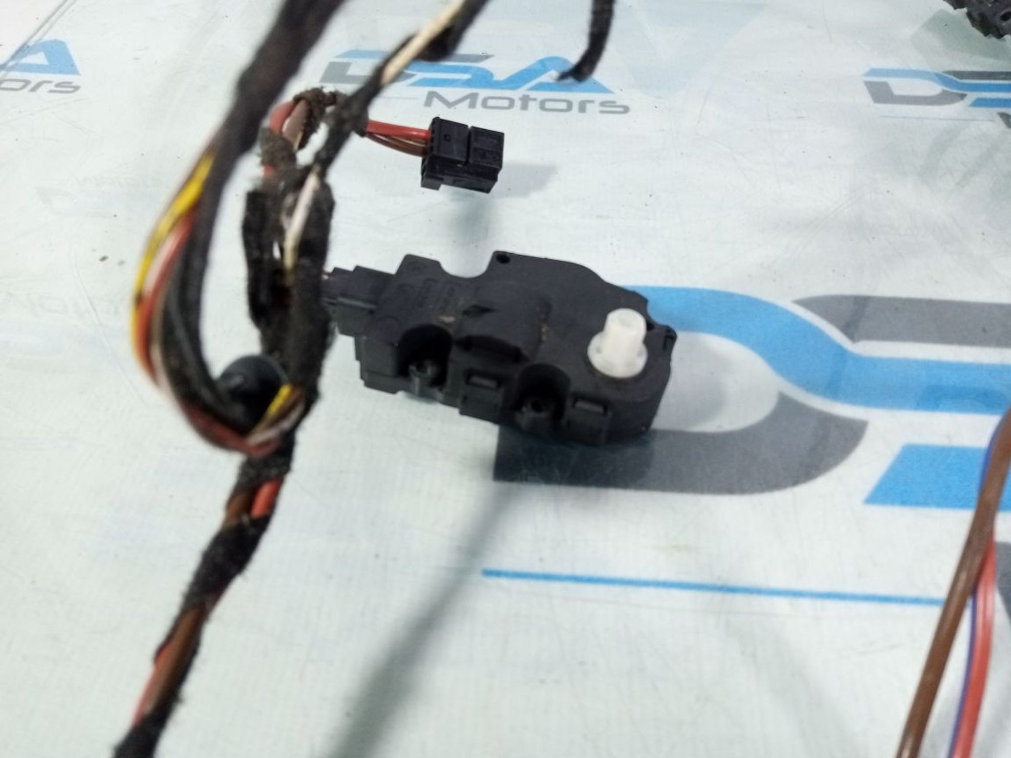 https://gcs.partsauto.market/rn-stockpro.appspot.com/thmbs/userImages/b7628e092085f1f91467af1afb6e7630/part/129b1155-12b8-4d5b-b57a-288e24964b51_1743172795319.jpg