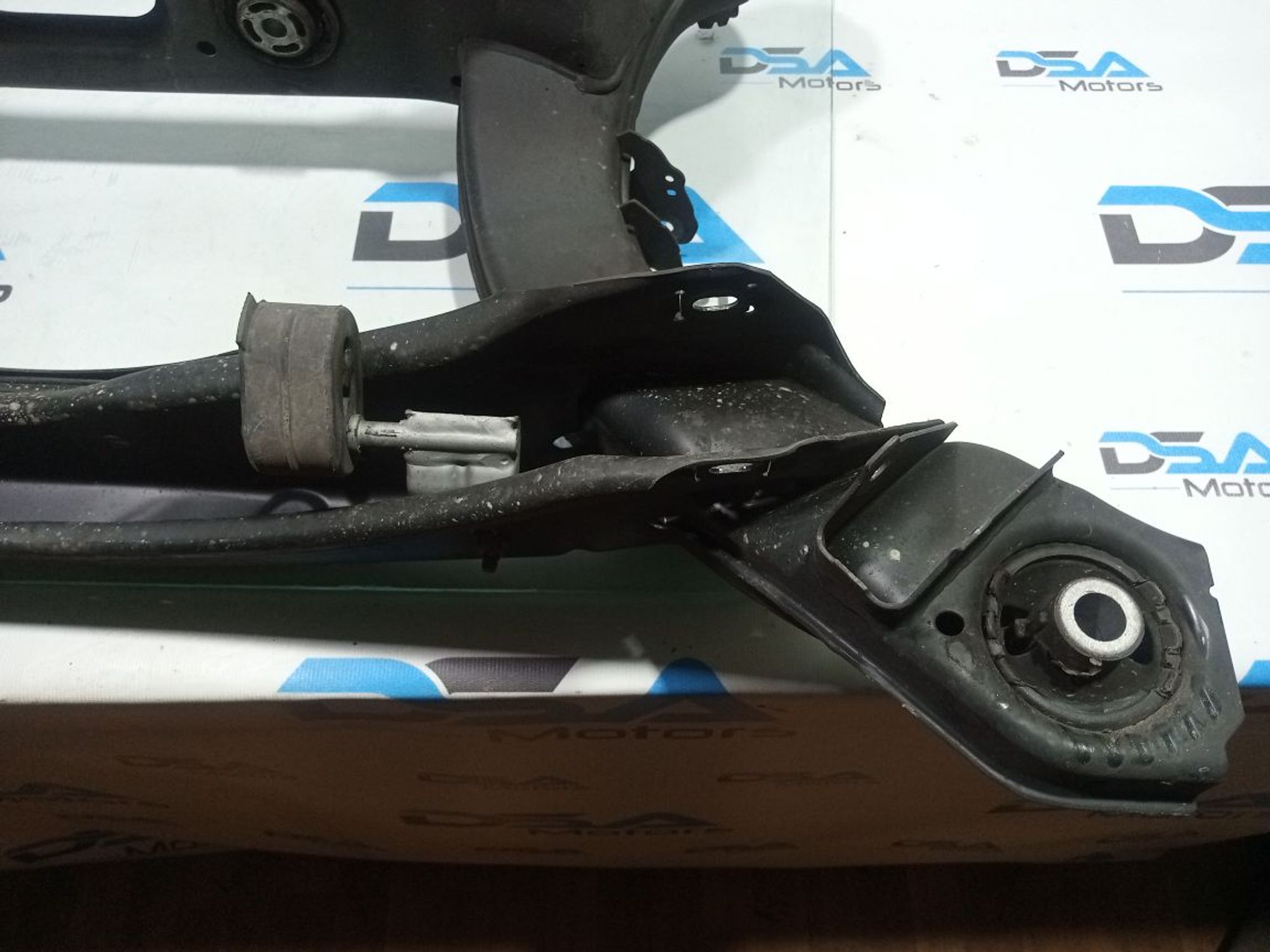 https://gcs.partsauto.market/rn-stockpro.appspot.com/thmbs/userImages/b7628e092085f1f91467af1afb6e7630/part/141041a1-6072-431a-b7cb-3e712b4539ae_1747897340048.jpg