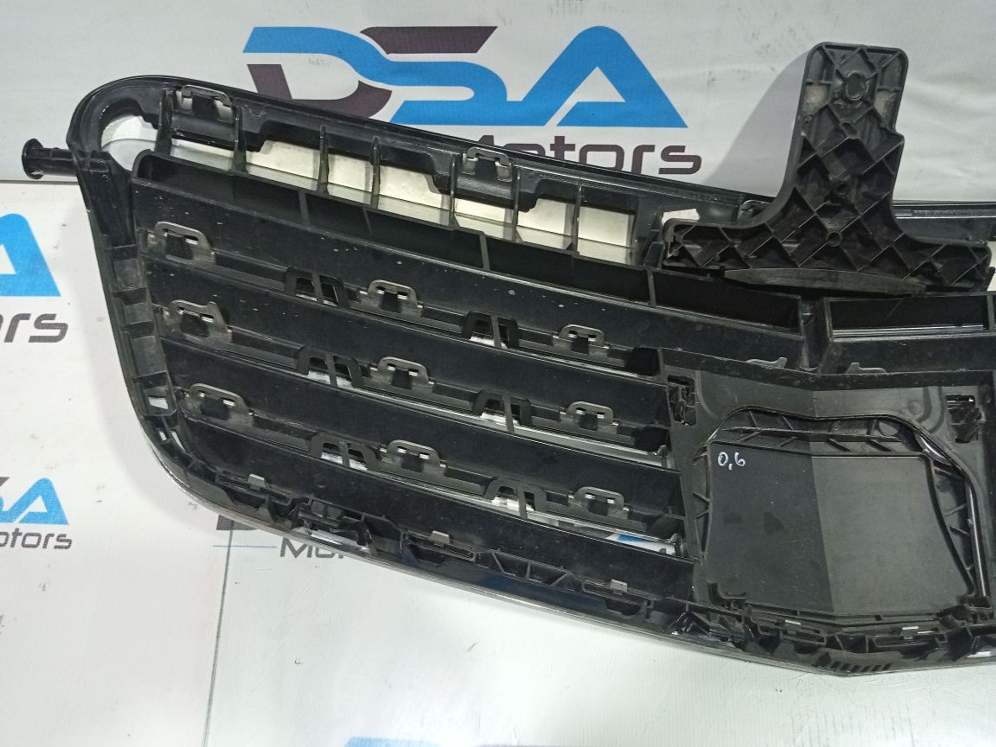 https://gcs.partsauto.market/rn-stockpro.appspot.com/thmbs/userImages/b7628e092085f1f91467af1afb6e7630/part/154f7c18-501f-4d78-bd7e-3e5a73ac5fa3_1747897944764.jpg