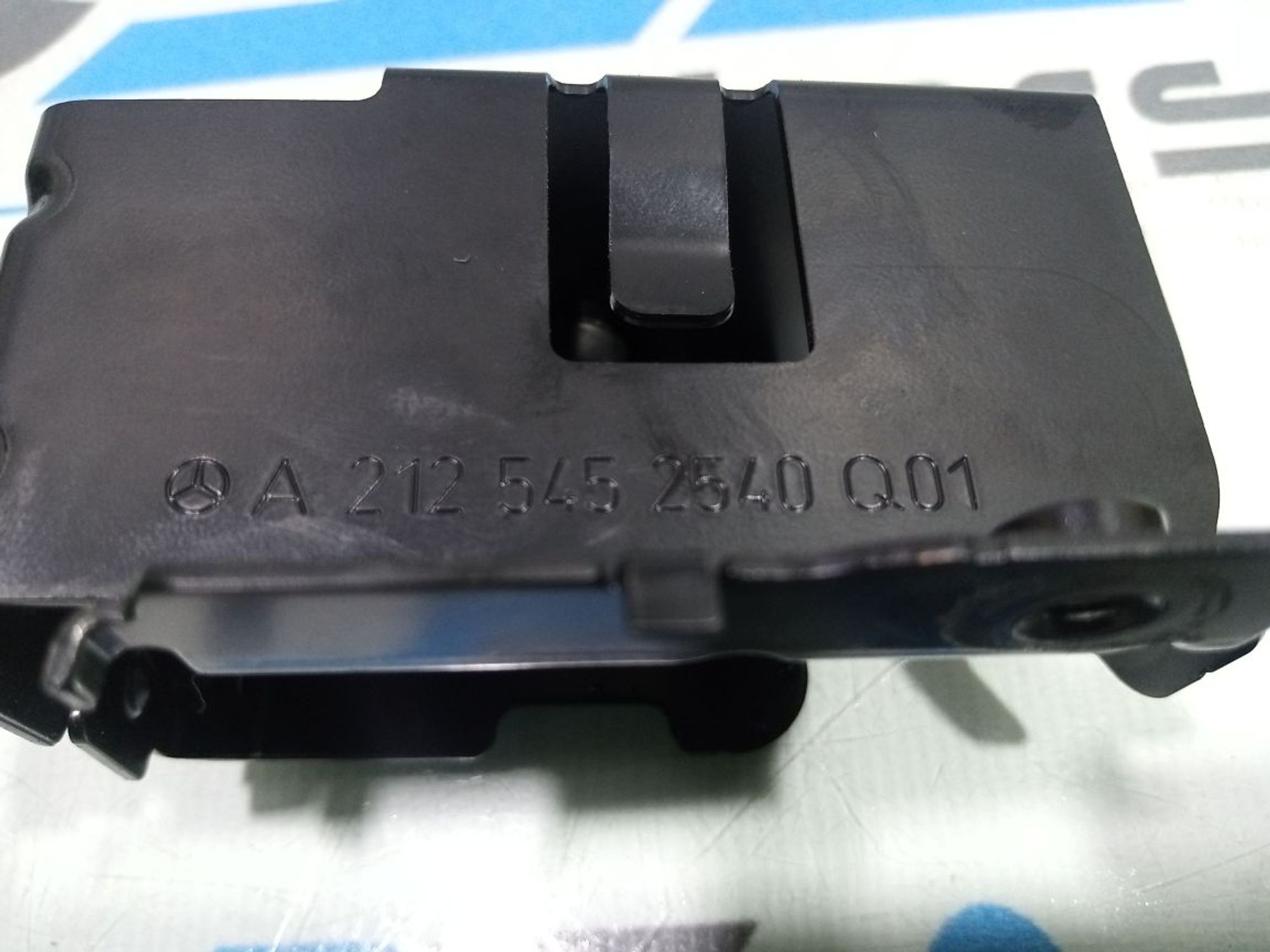 https://gcs.partsauto.market/rn-stockpro.appspot.com/thmbs/userImages/b7628e092085f1f91467af1afb6e7630/part/15b57b5f-e99a-499e-8766-8b12da9ab91f_1748863990993.jpg