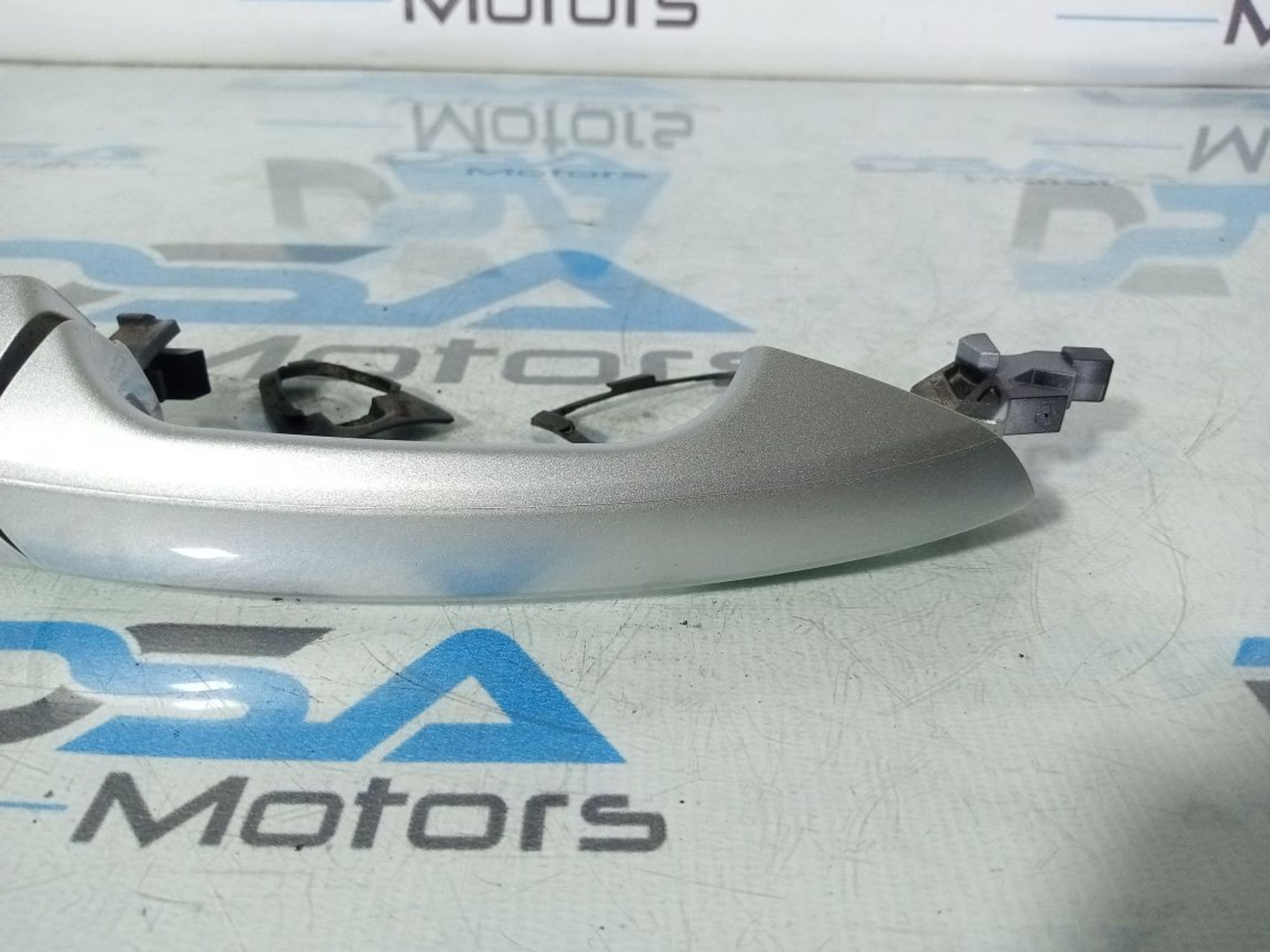 https://gcs.partsauto.market/rn-stockpro.appspot.com/thmbs/userImages/b7628e092085f1f91467af1afb6e7630/part/1687fa04-2321-4f97-bc13-373c972e3c5a_1747339140128.jpg