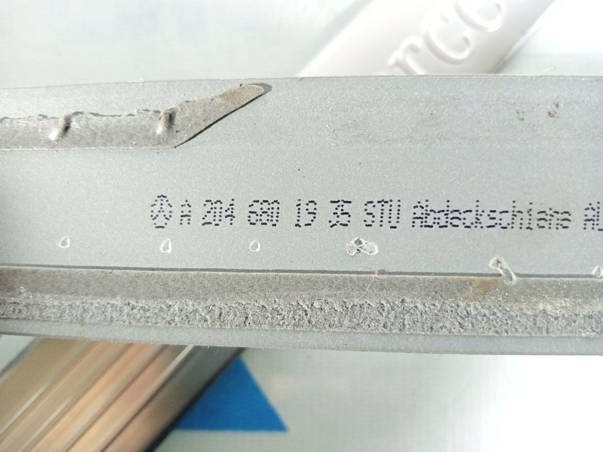 https://gcs.partsauto.market/rn-stockpro.appspot.com/thmbs/userImages/b7628e092085f1f91467af1afb6e7630/part/169cd301-fc45-4b0d-a590-50ff47f755f2_1741773108761.jpg