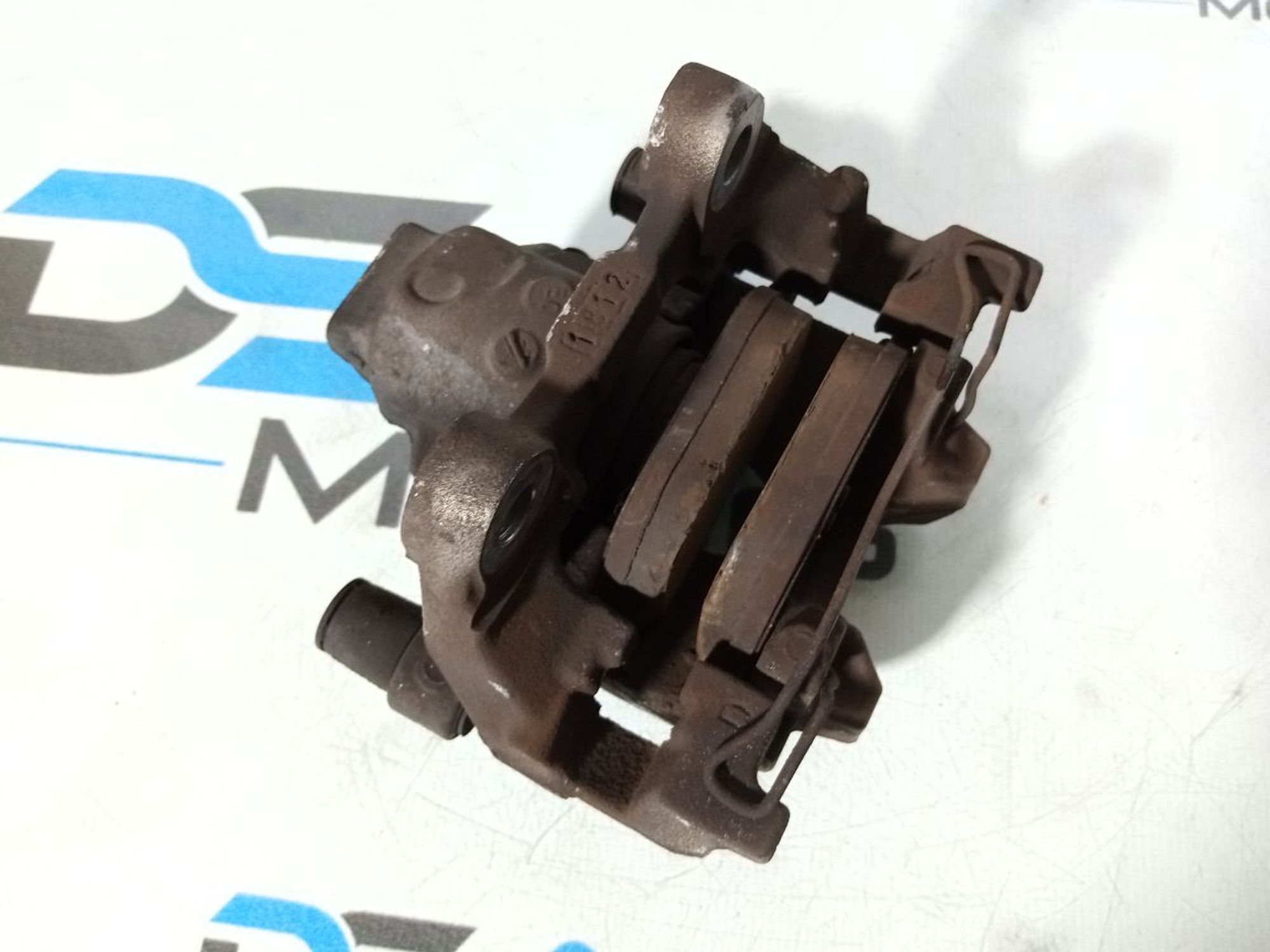 https://gcs.partsauto.market/rn-stockpro.appspot.com/thmbs/userImages/b7628e092085f1f91467af1afb6e7630/part/16e6fb0d-7508-444d-b9fa-39998270bfe3_1747338187772.jpg