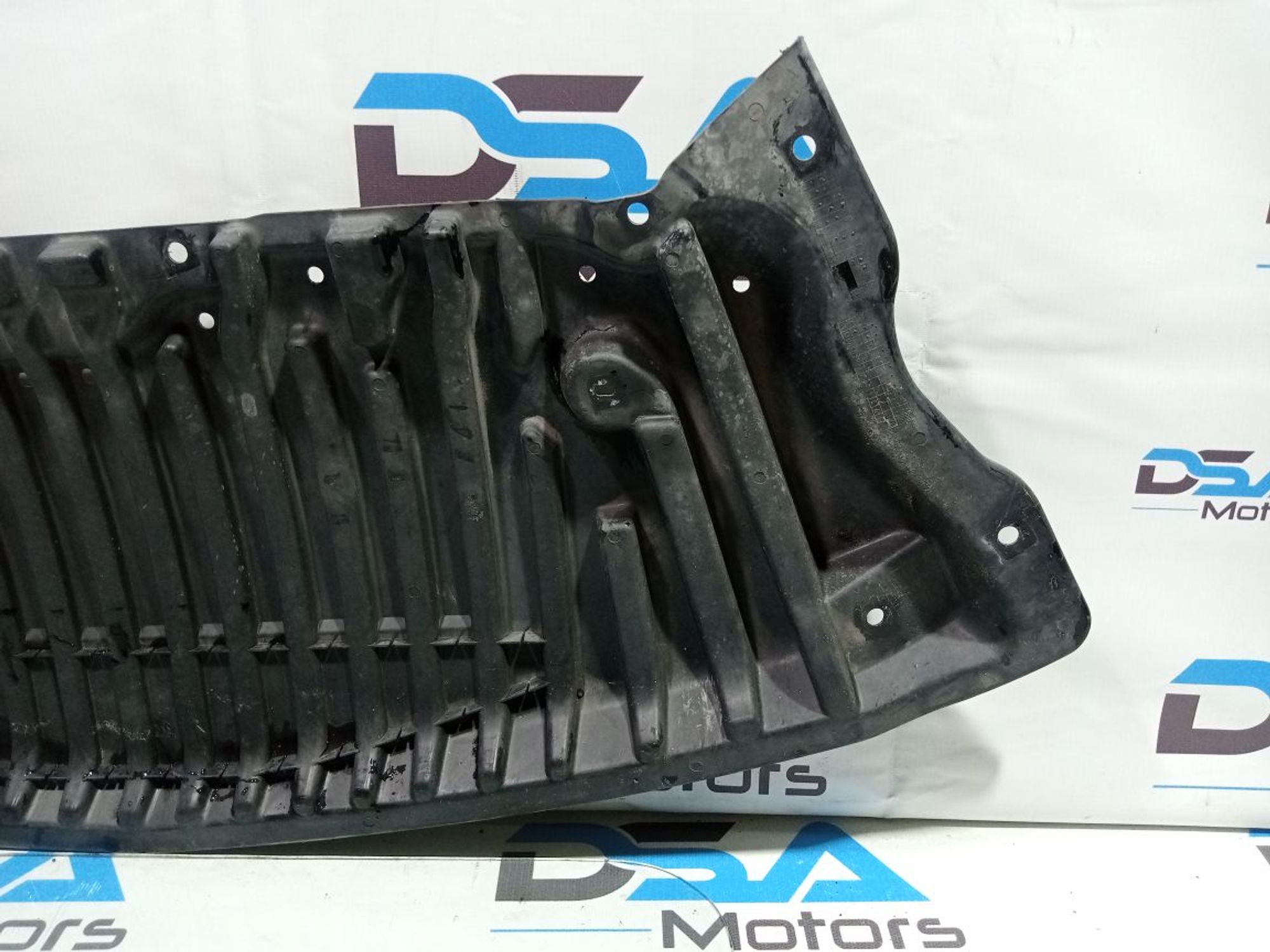 https://gcs.partsauto.market/rn-stockpro.appspot.com/thmbs/userImages/b7628e092085f1f91467af1afb6e7630/part/174cfe86-ea23-45f7-affb-1ba82e3c7301_1748410792044.jpg