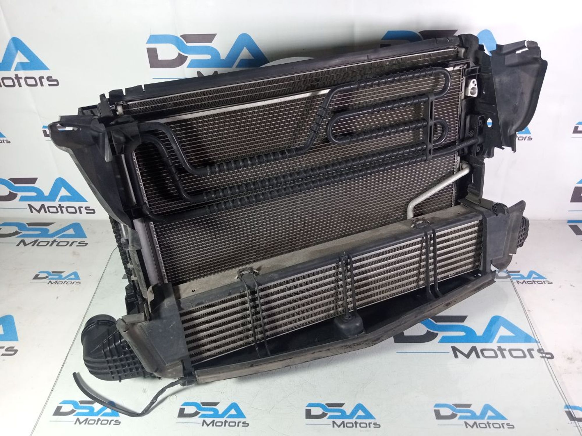 https://gcs.partsauto.market/rn-stockpro.appspot.com/thmbs/userImages/b7628e092085f1f91467af1afb6e7630/part/17cb4d79-b1be-462f-b592-3ec90bcc9d30_1747058155102.jpg