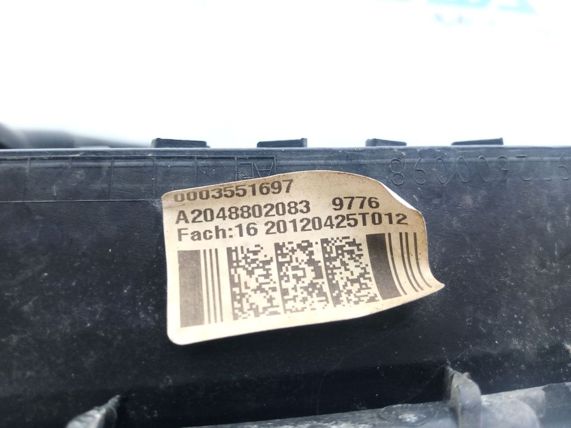 https://gcs.partsauto.market/rn-stockpro.appspot.com/thmbs/userImages/b7628e092085f1f91467af1afb6e7630/part/17dd7116-146c-4784-b393-0fad962eec22_1741080225112.jpg