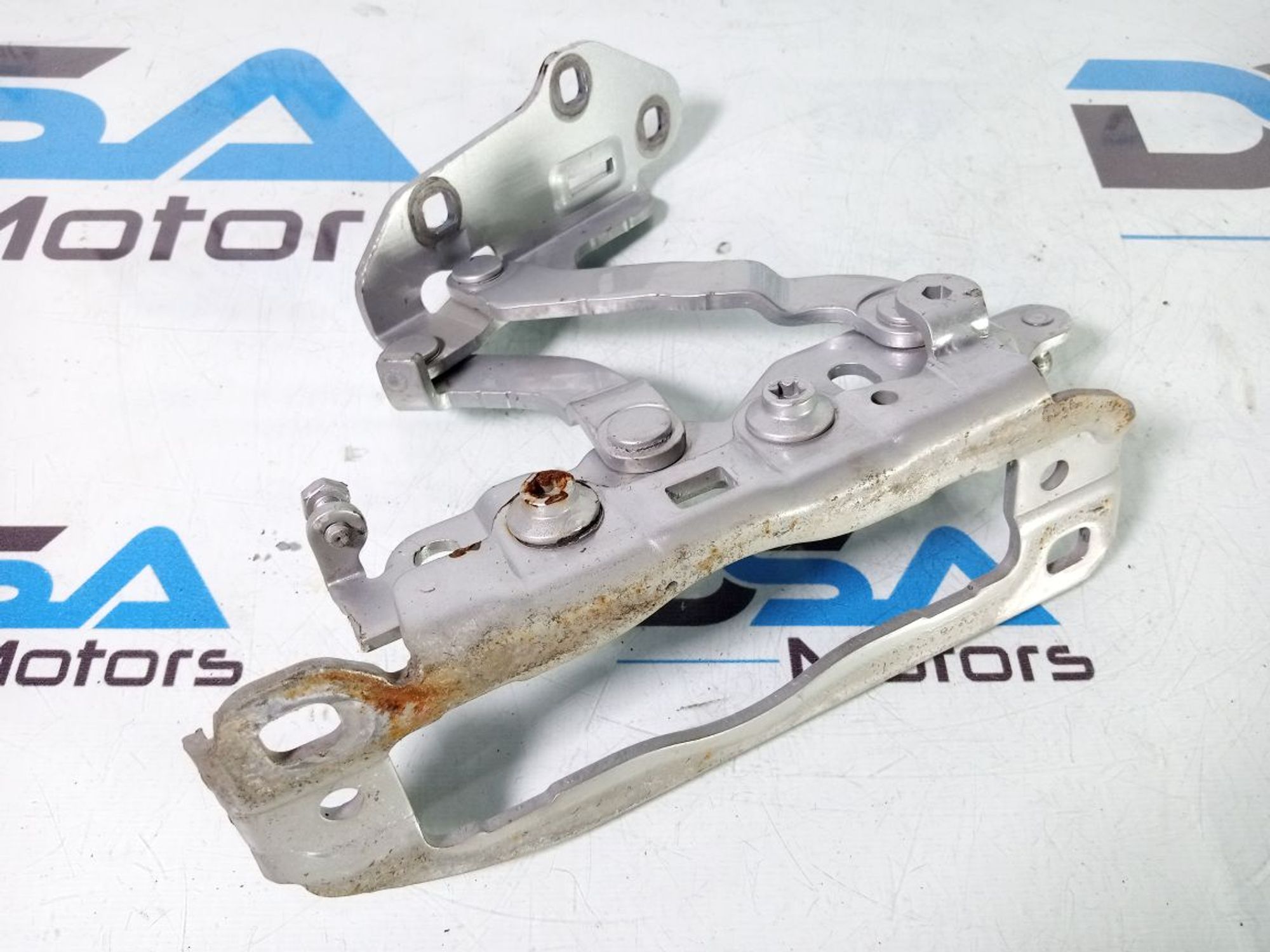 https://gcs.partsauto.market/rn-stockpro.appspot.com/thmbs/userImages/b7628e092085f1f91467af1afb6e7630/part/187c1886-f38d-47ef-a75b-ae2d643f8473_1735223819540.jpg