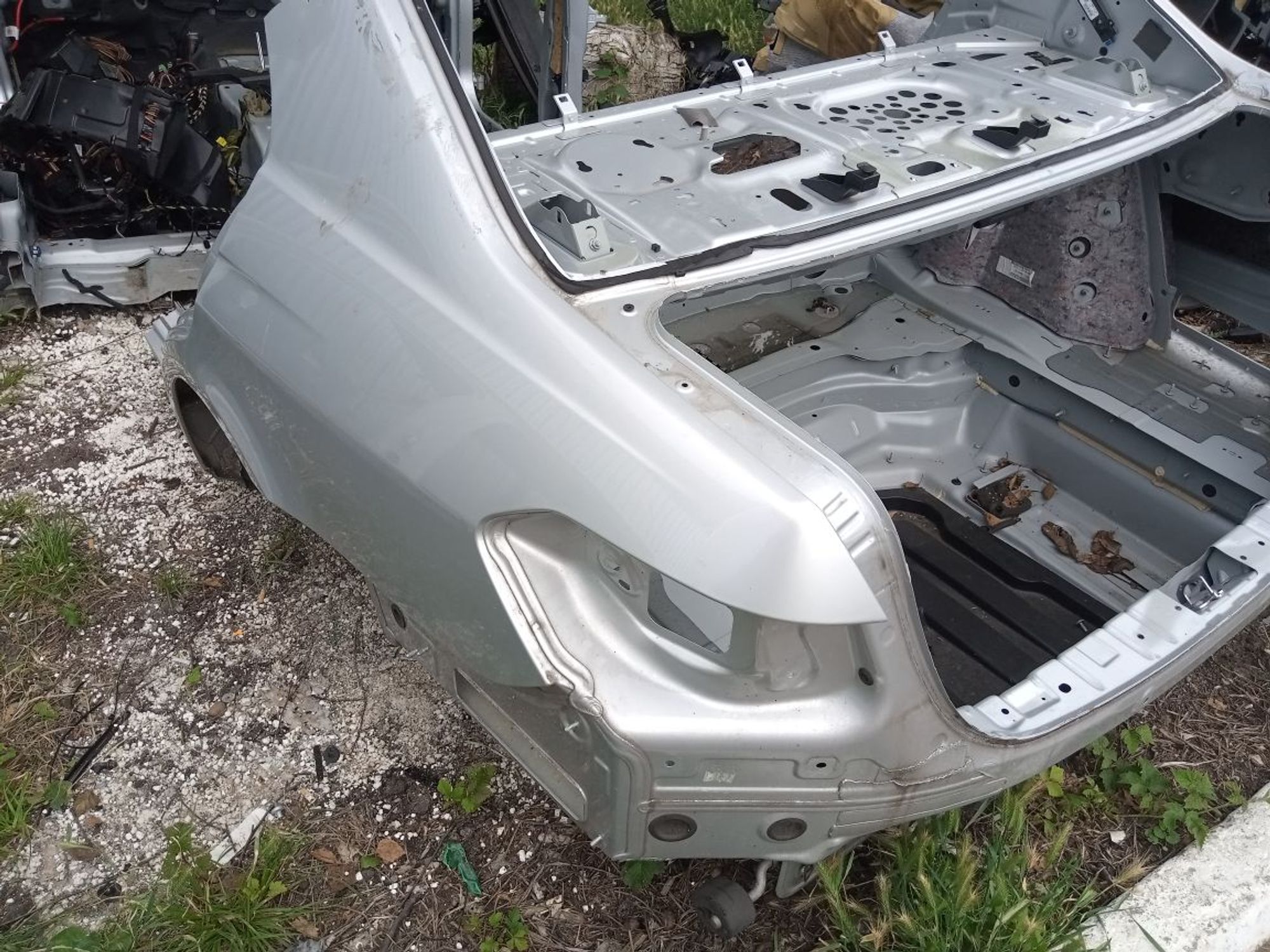 https://gcs.partsauto.market/rn-stockpro.appspot.com/thmbs/userImages/b7628e092085f1f91467af1afb6e7630/part/18957b9a-2a27-4ccc-8f73-348185fc7965_1750854236133.jpg