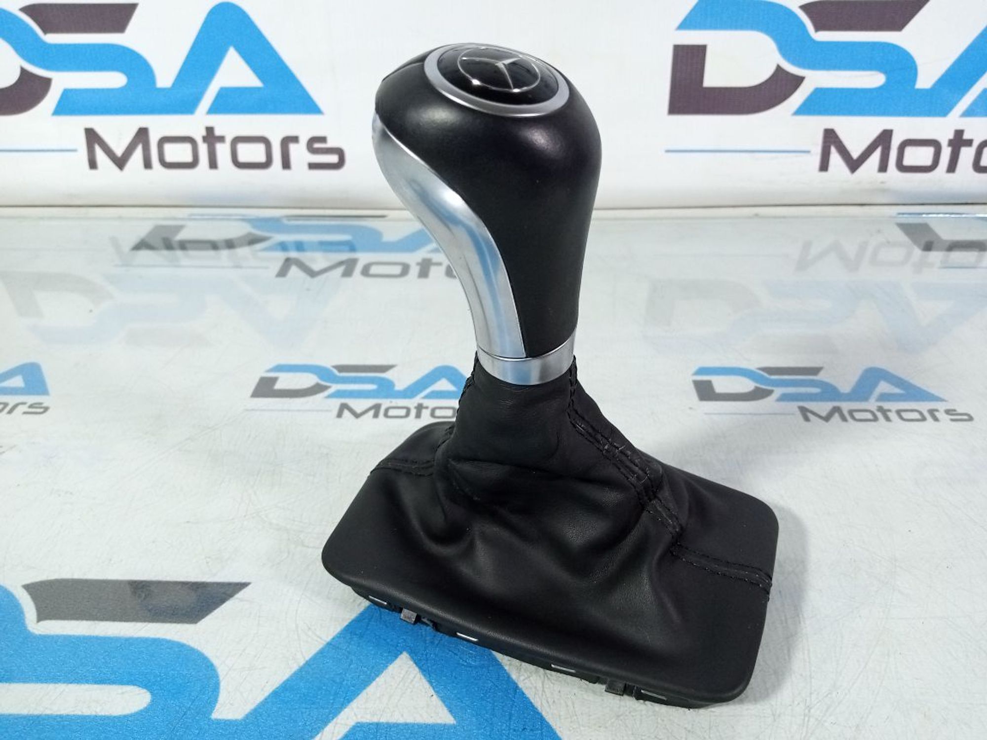 https://gcs.partsauto.market/rn-stockpro.appspot.com/thmbs/userImages/b7628e092085f1f91467af1afb6e7630/part/192ef8f9-5f8d-45b2-a1cb-c9f43172811e_1747718188697.jpg