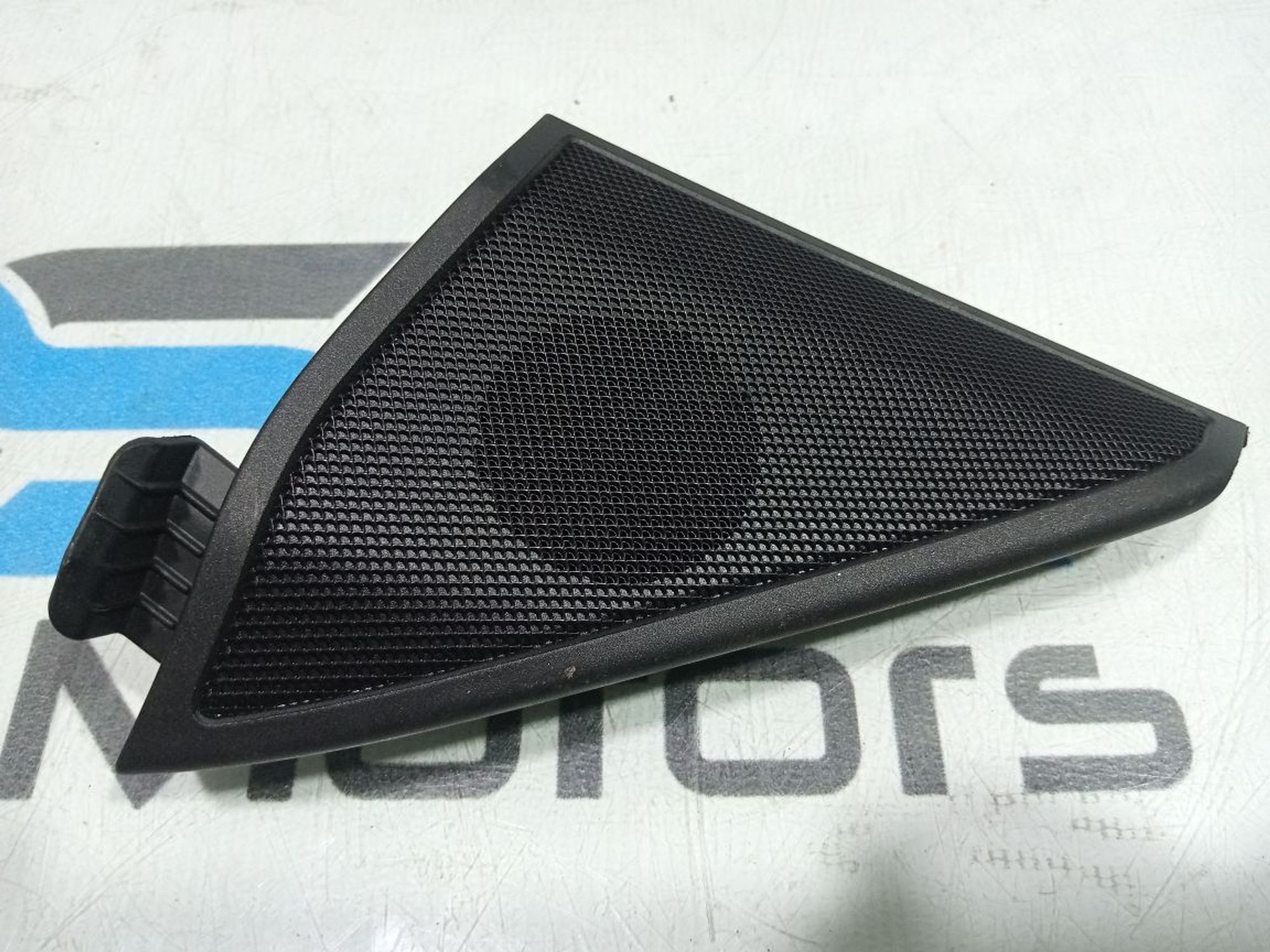 https://gcs.partsauto.market/rn-stockpro.appspot.com/thmbs/userImages/b7628e092085f1f91467af1afb6e7630/part/19dd6ee6-b603-4700-bc08-1ddc98f5dd04_1748623737253.jpg