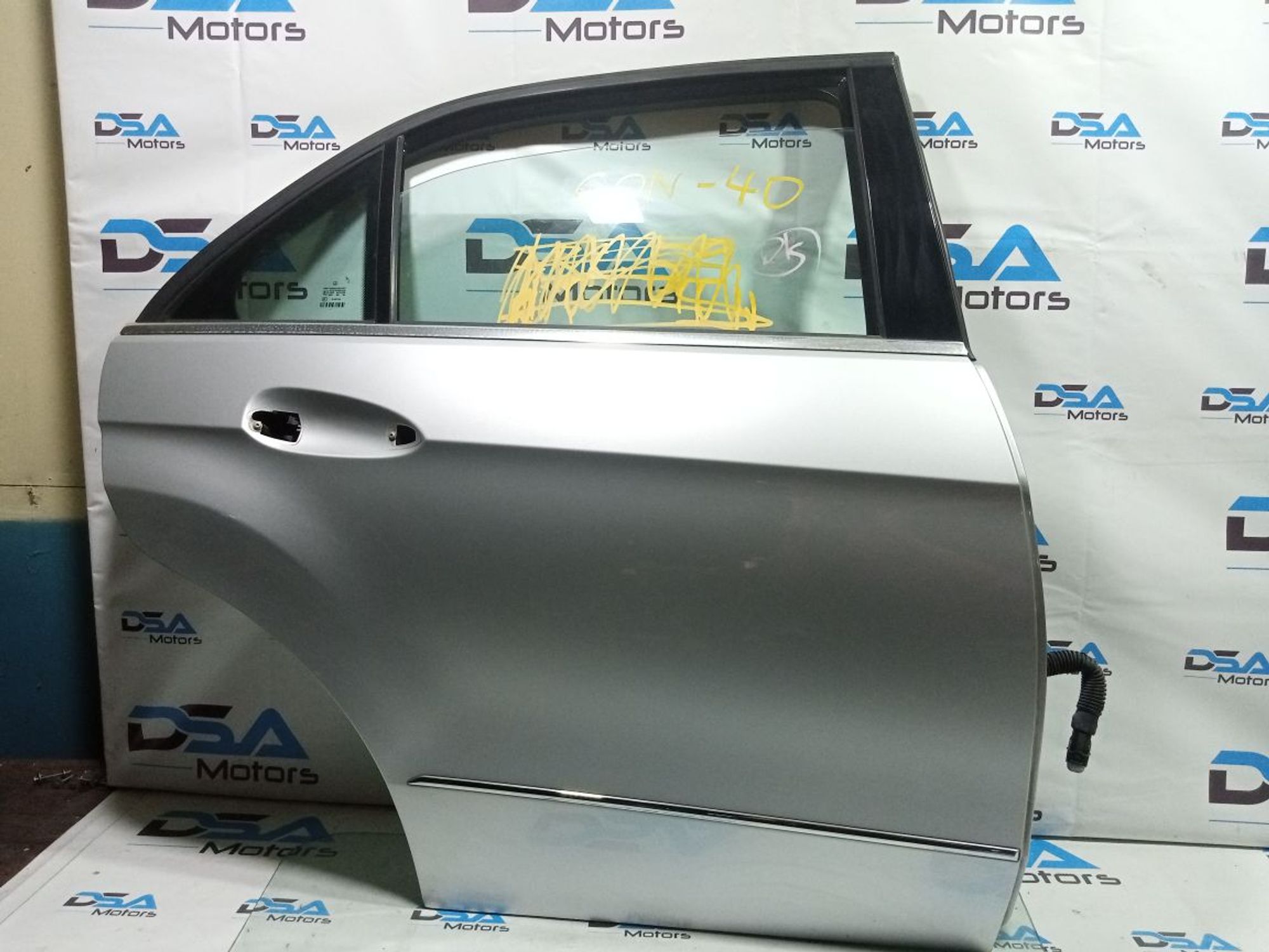 https://gcs.partsauto.market/rn-stockpro.appspot.com/thmbs/userImages/b7628e092085f1f91467af1afb6e7630/part/1a01732c-dc0c-4fab-96b4-22074b5f18ca_1748352976373.jpg