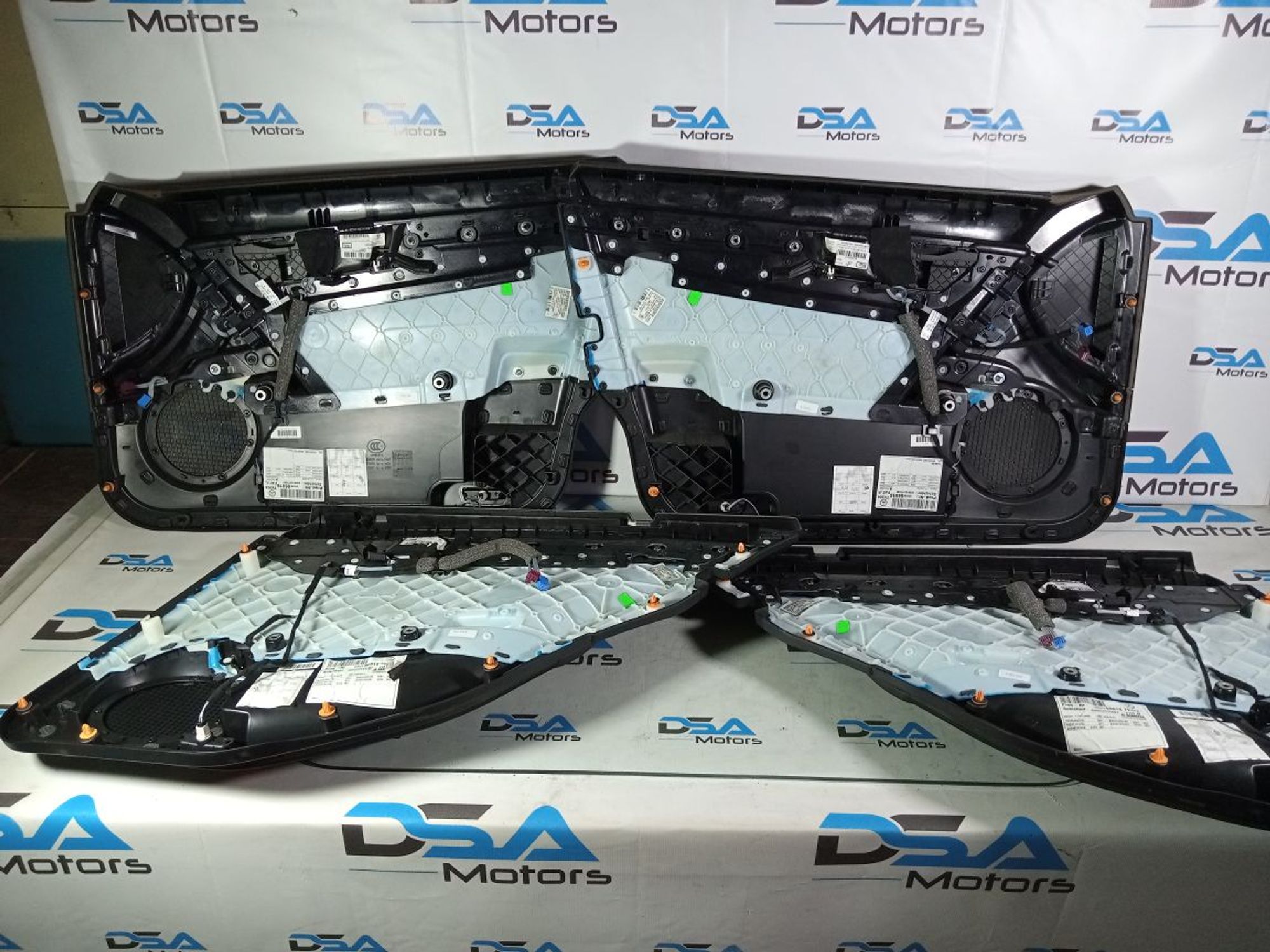 https://gcs.partsauto.market/rn-stockpro.appspot.com/thmbs/userImages/b7628e092085f1f91467af1afb6e7630/part/1a13a2dc-0f92-4168-a345-b5bdee2cd159_1741266604515.jpg