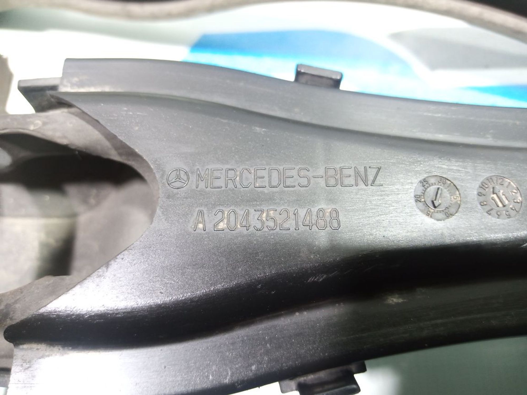 https://gcs.partsauto.market/rn-stockpro.appspot.com/thmbs/userImages/b7628e092085f1f91467af1afb6e7630/part/1a458f1c-4b15-4fab-88e1-2dc63e68ede1_1747896515986.jpg