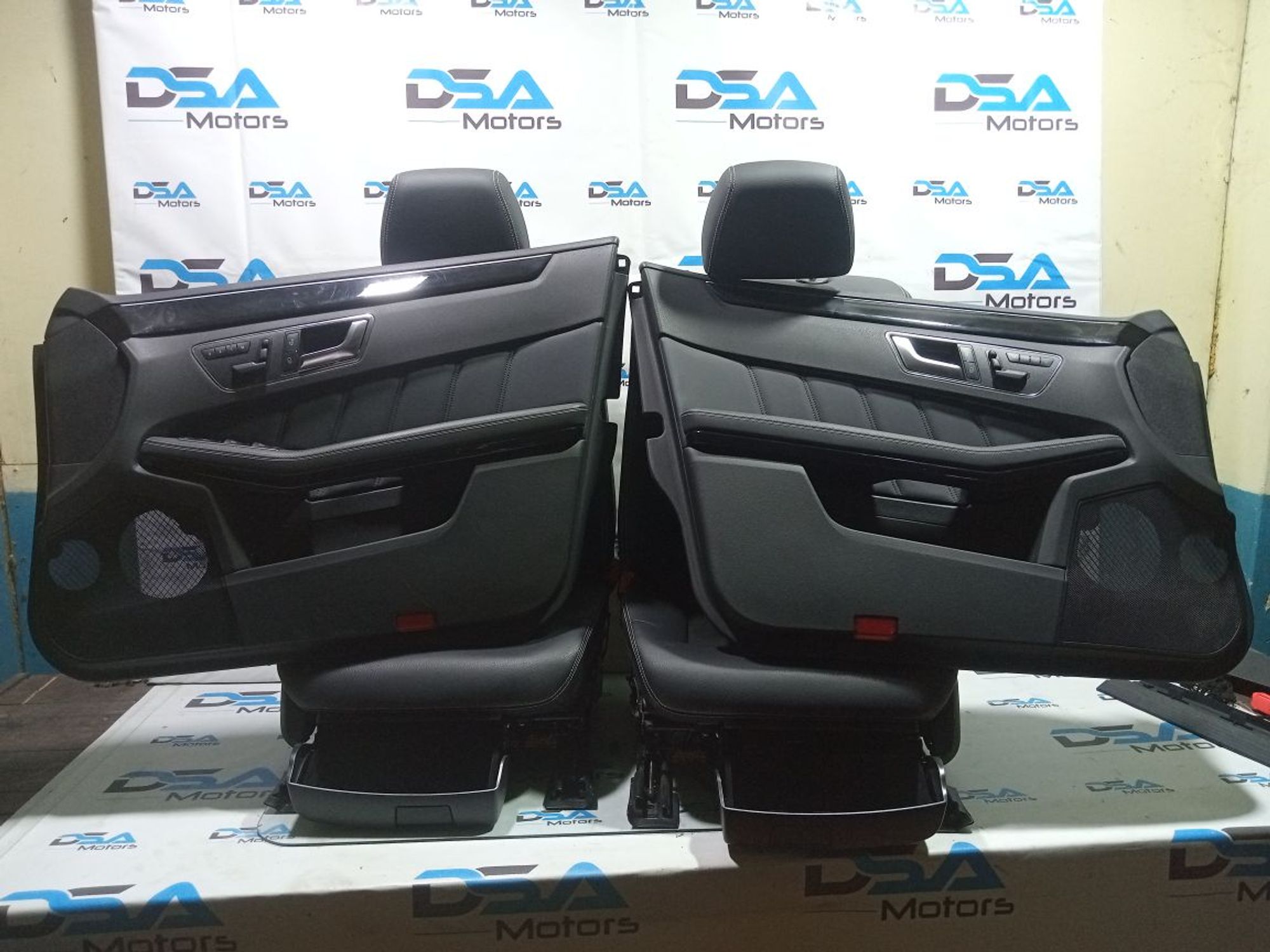 https://gcs.partsauto.market/rn-stockpro.appspot.com/thmbs/userImages/b7628e092085f1f91467af1afb6e7630/part/1ac872b1-0701-4da4-b9f8-8eb42b412923_1748283937604.jpg