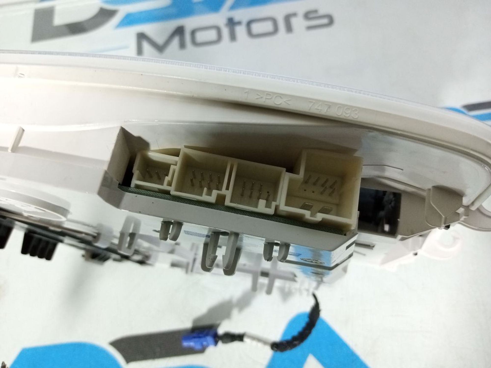 https://gcs.partsauto.market/rn-stockpro.appspot.com/thmbs/userImages/b7628e092085f1f91467af1afb6e7630/part/1ceb2649-2cd2-4b90-aad3-c8100bfc4b6a_1747339042343.jpg