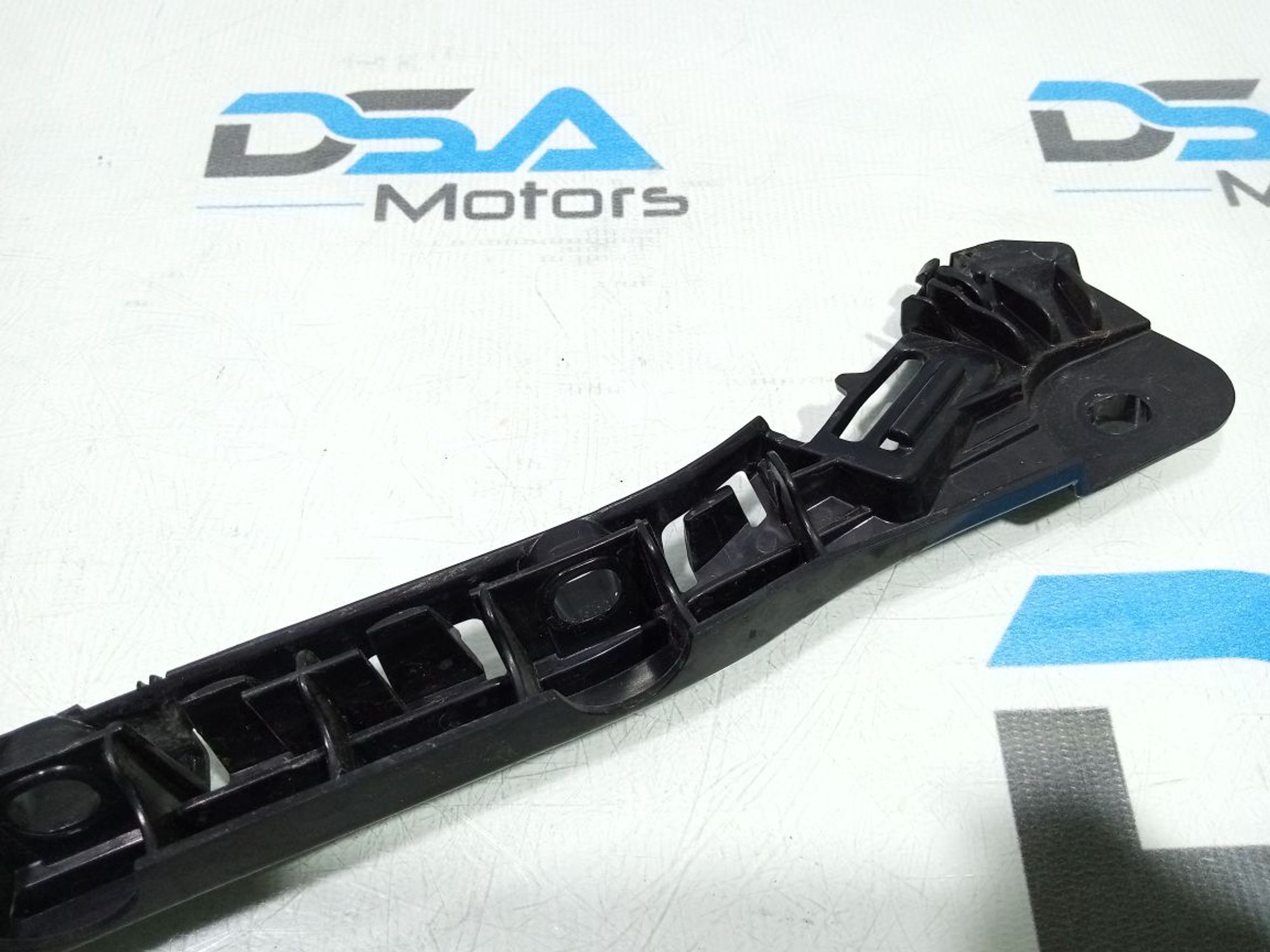 https://gcs.partsauto.market/rn-stockpro.appspot.com/thmbs/userImages/b7628e092085f1f91467af1afb6e7630/part/1d12cd69-a8e2-4fc5-99f8-460cc0c0b86e_1748107085734.jpg
