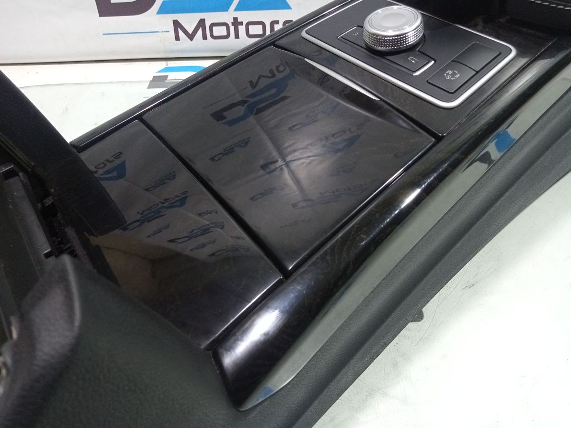 https://gcs.partsauto.market/rn-stockpro.appspot.com/thmbs/userImages/b7628e092085f1f91467af1afb6e7630/part/1d69df0e-5486-4546-bba8-e9b21a0f46bc_1748890835312.jpg