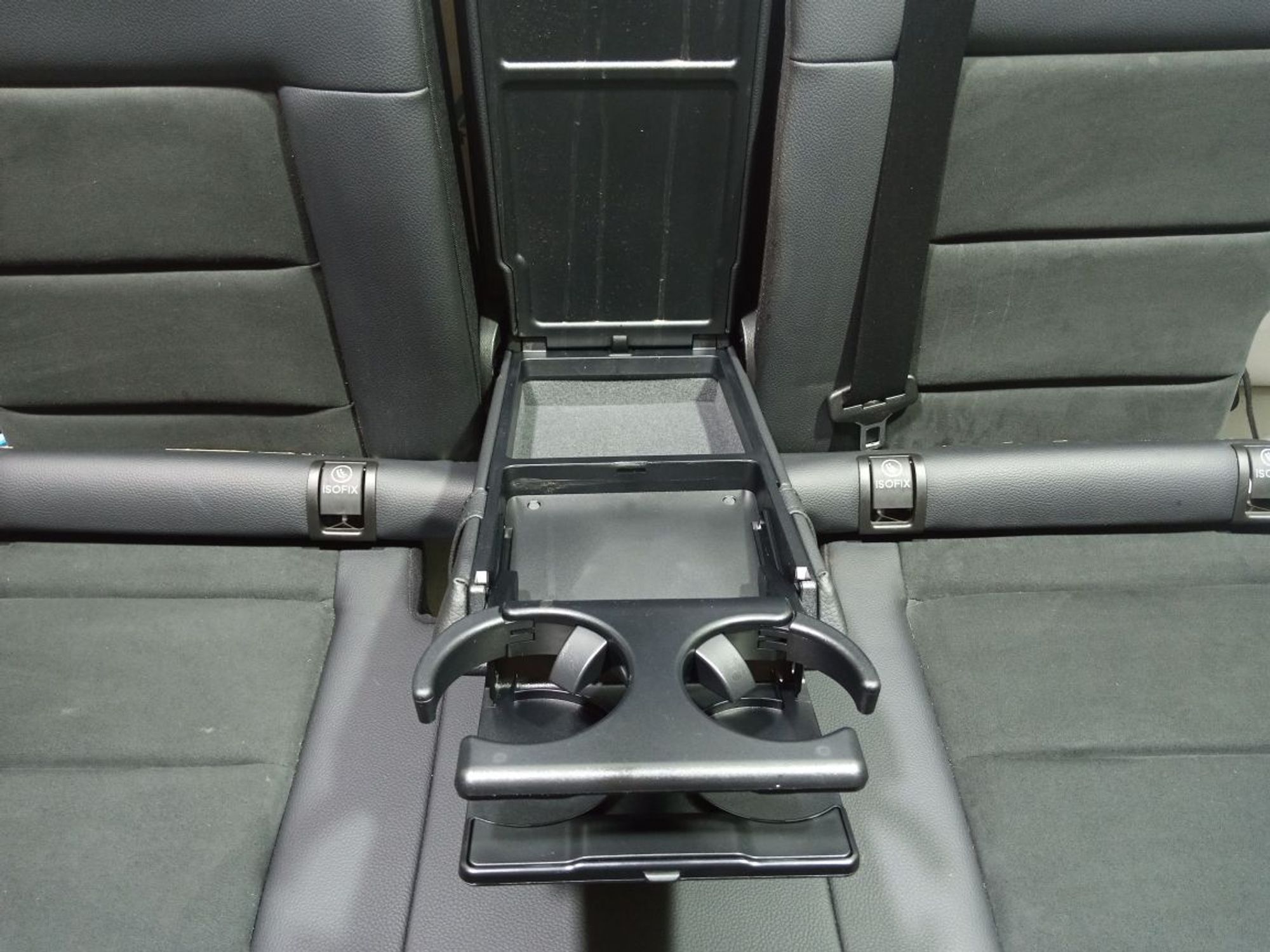 https://gcs.partsauto.market/rn-stockpro.appspot.com/thmbs/userImages/b7628e092085f1f91467af1afb6e7630/part/1d7d8c02-13c4-4122-99f0-25c699ee4f8d_1748352948317.jpg