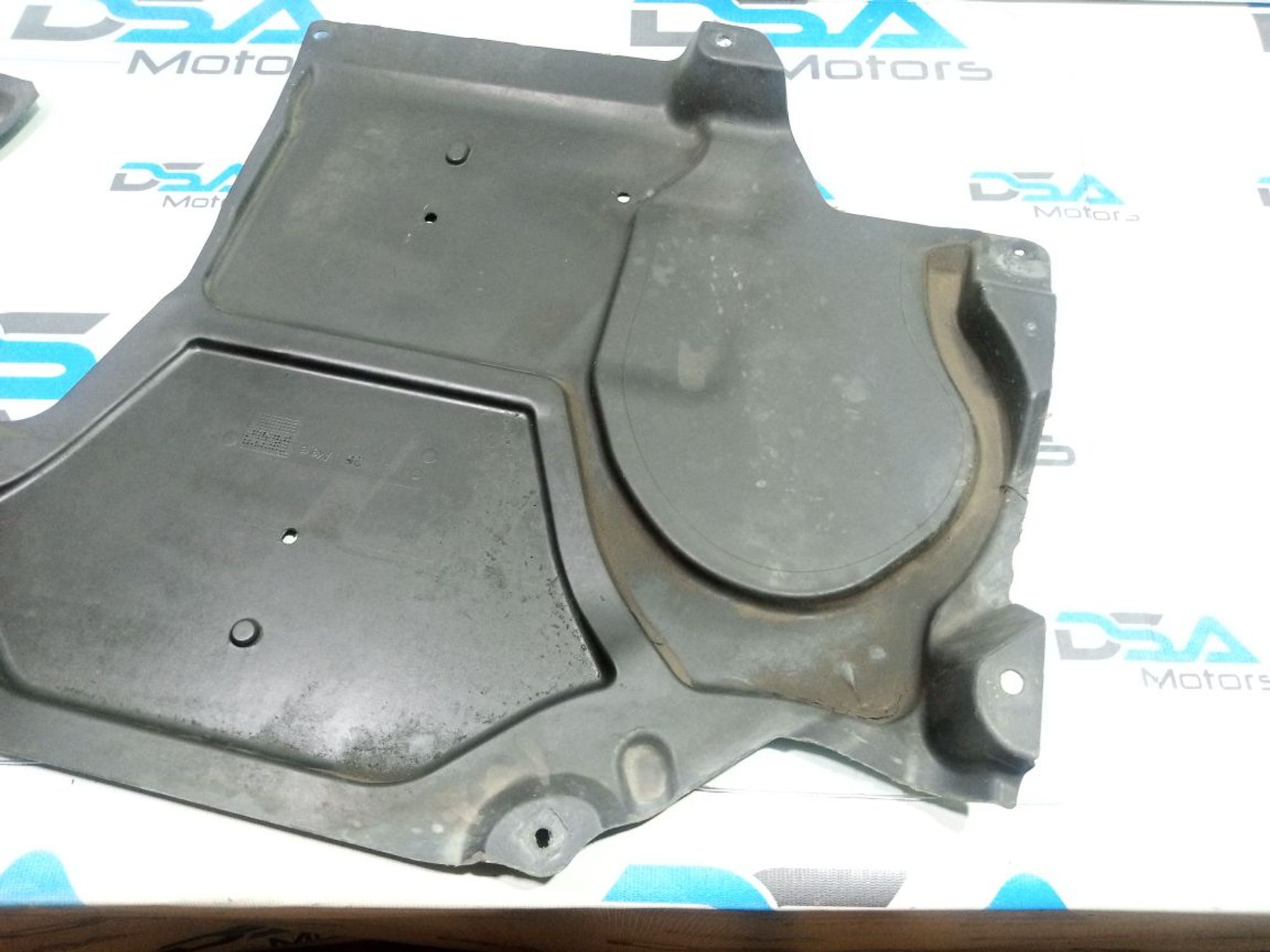https://gcs.partsauto.market/rn-stockpro.appspot.com/thmbs/userImages/b7628e092085f1f91467af1afb6e7630/part/1e3c6e69-5093-4c83-827c-ce9ae7efa374_1747897125055.jpg