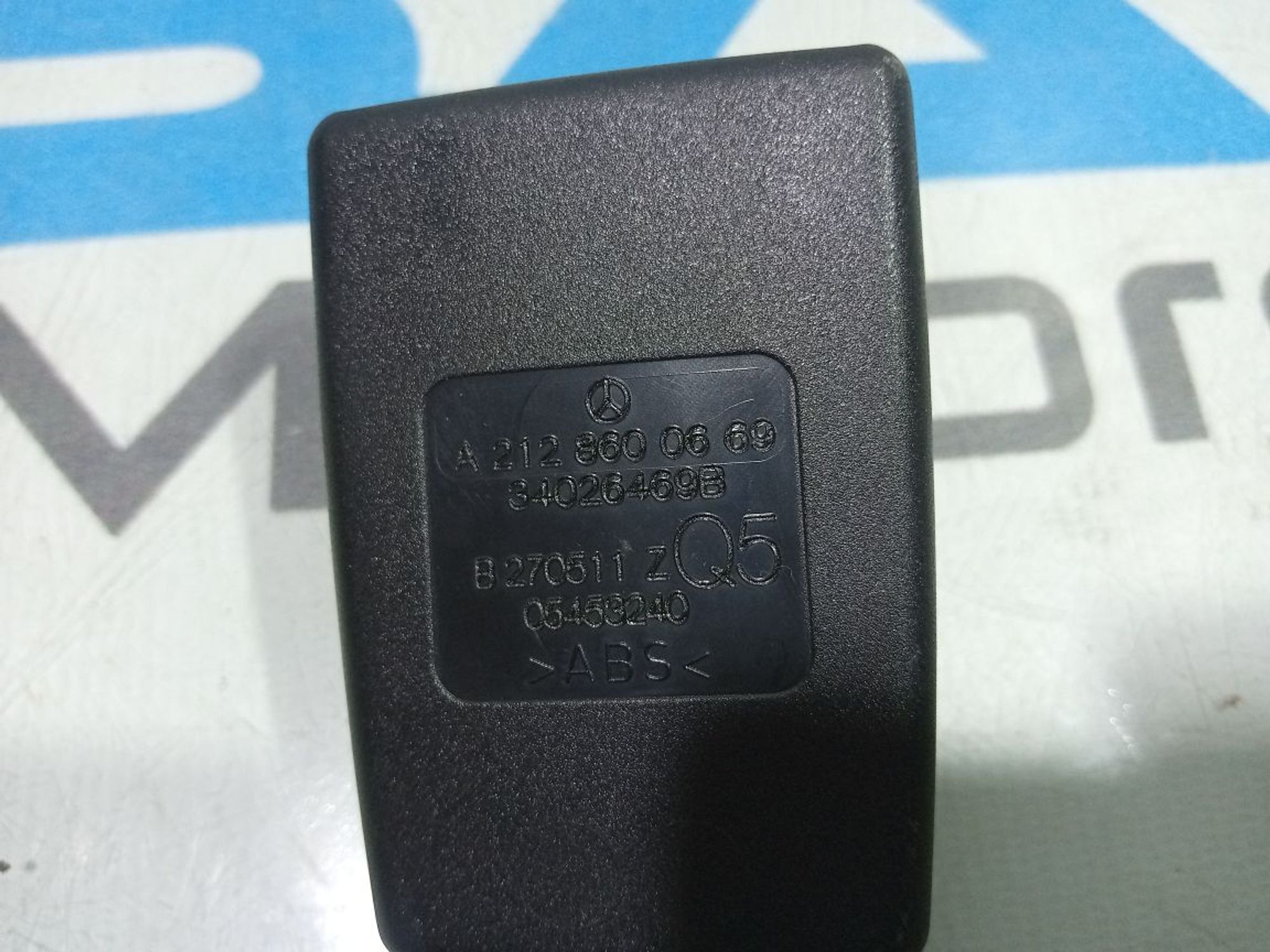 https://gcs.partsauto.market/rn-stockpro.appspot.com/thmbs/userImages/b7628e092085f1f91467af1afb6e7630/part/1e53356d-cbf5-496a-8891-f22697fdc5e5_1748849663658.jpg