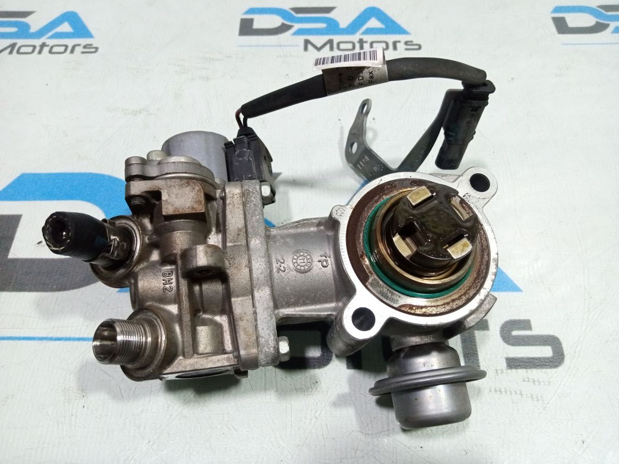 https://gcs.partsauto.market/rn-stockpro.appspot.com/thmbs/userImages/b7628e092085f1f91467af1afb6e7630/part/1e67e03e-28a4-4c5f-a441-e9a0aebe0dad_1748621910995.jpg