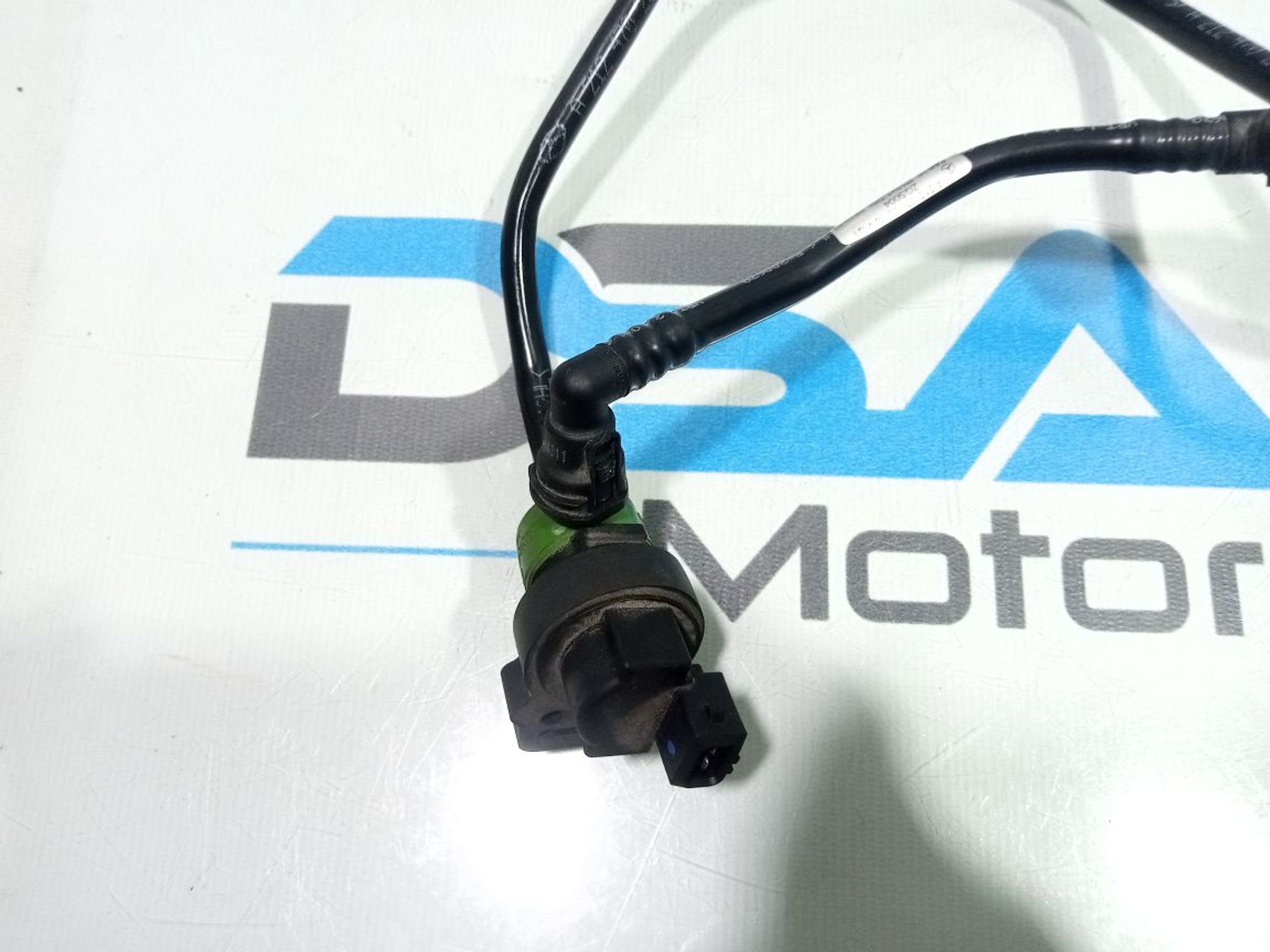 https://gcs.partsauto.market/rn-stockpro.appspot.com/thmbs/userImages/b7628e092085f1f91467af1afb6e7630/part/1efb379b-9103-470f-9469-346ac79148bc_1748281961485.jpg