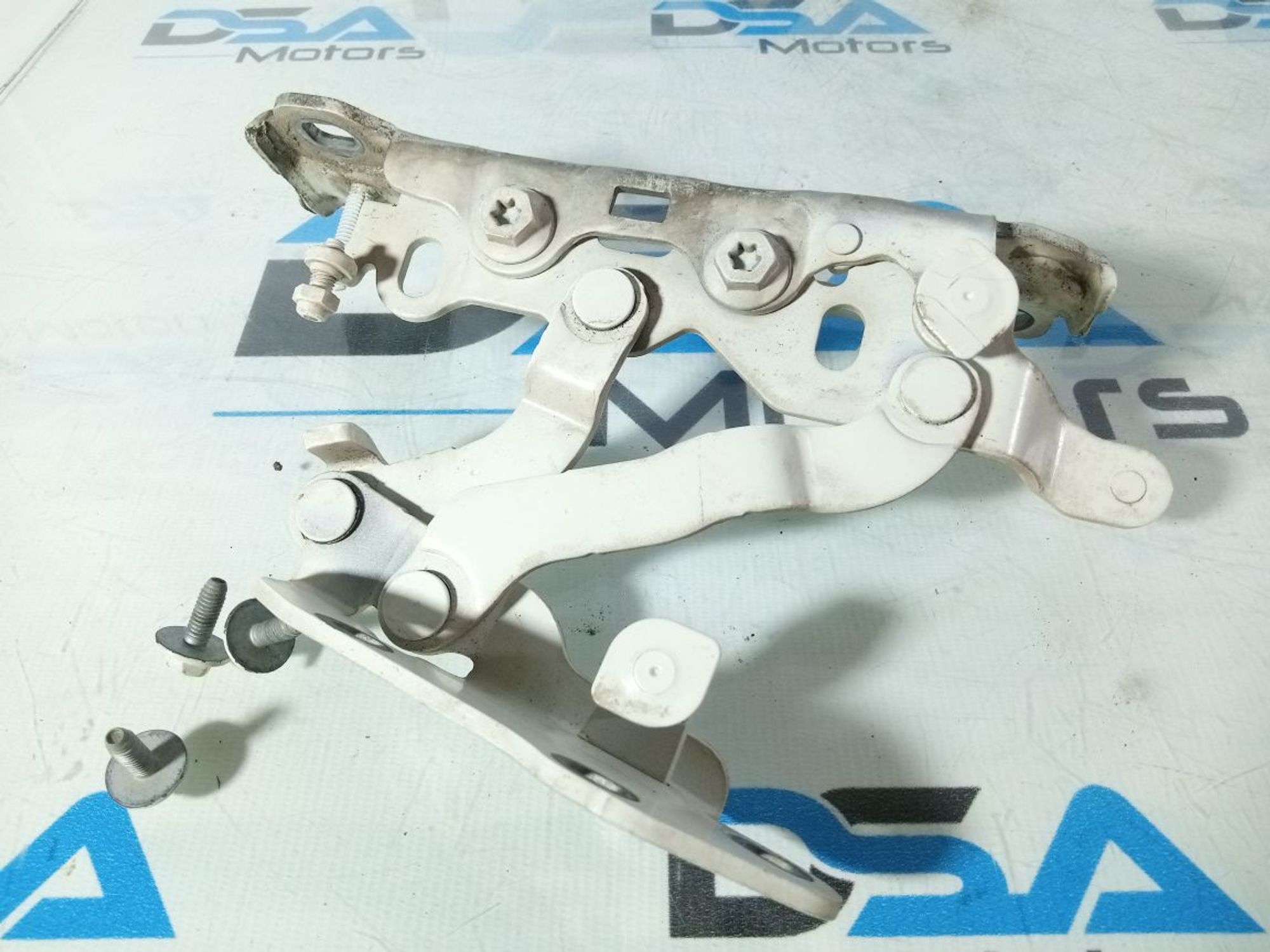 https://gcs.partsauto.market/rn-stockpro.appspot.com/thmbs/userImages/b7628e092085f1f91467af1afb6e7630/part/1f002e53-8381-4751-95ae-1275bb1b3a55_1740420184889.jpg