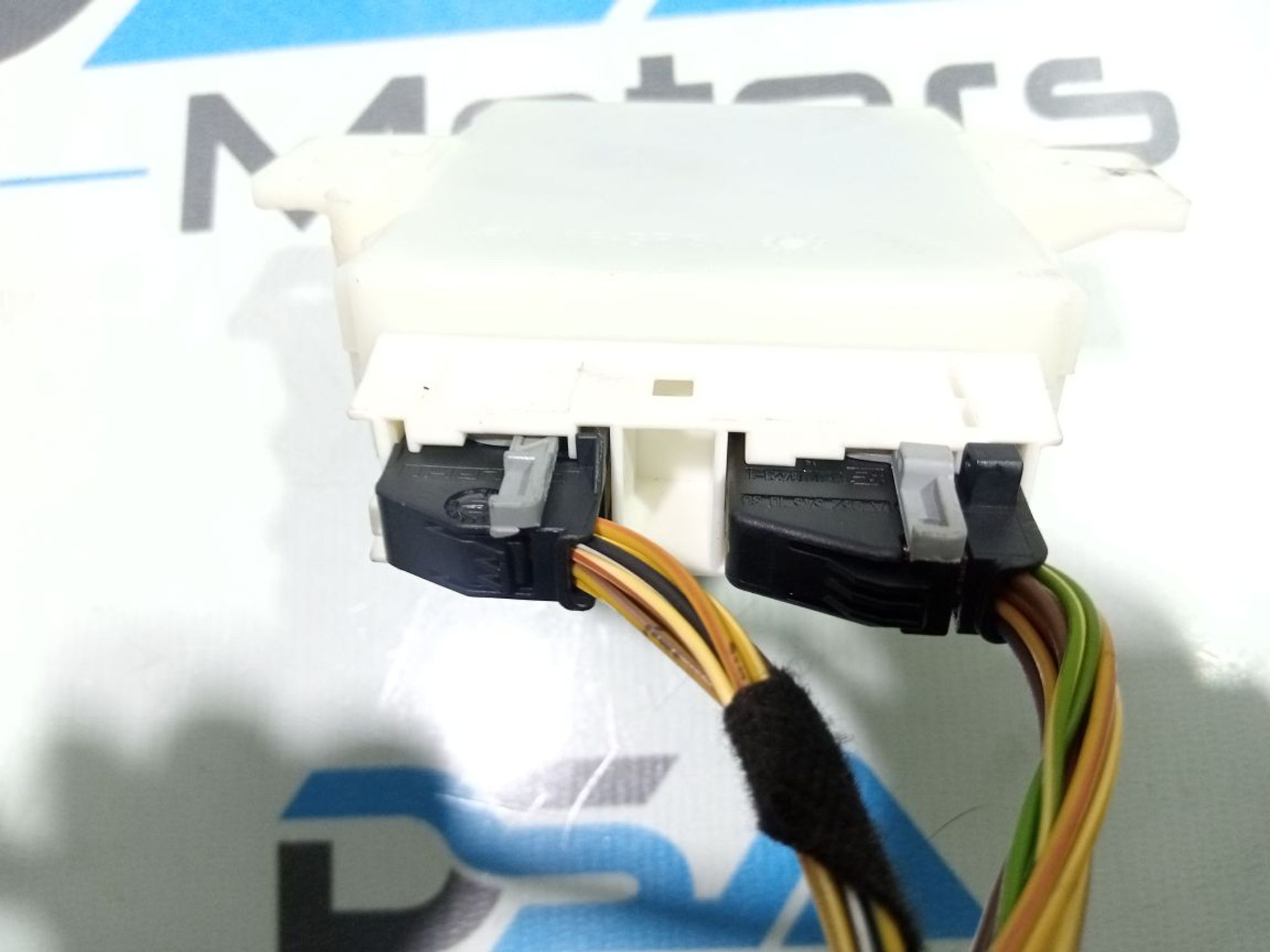 https://gcs.partsauto.market/rn-stockpro.appspot.com/thmbs/userImages/b7628e092085f1f91467af1afb6e7630/part/1f338ab3-1034-4843-a6b9-722f1efdd70e_1748863124410.jpg