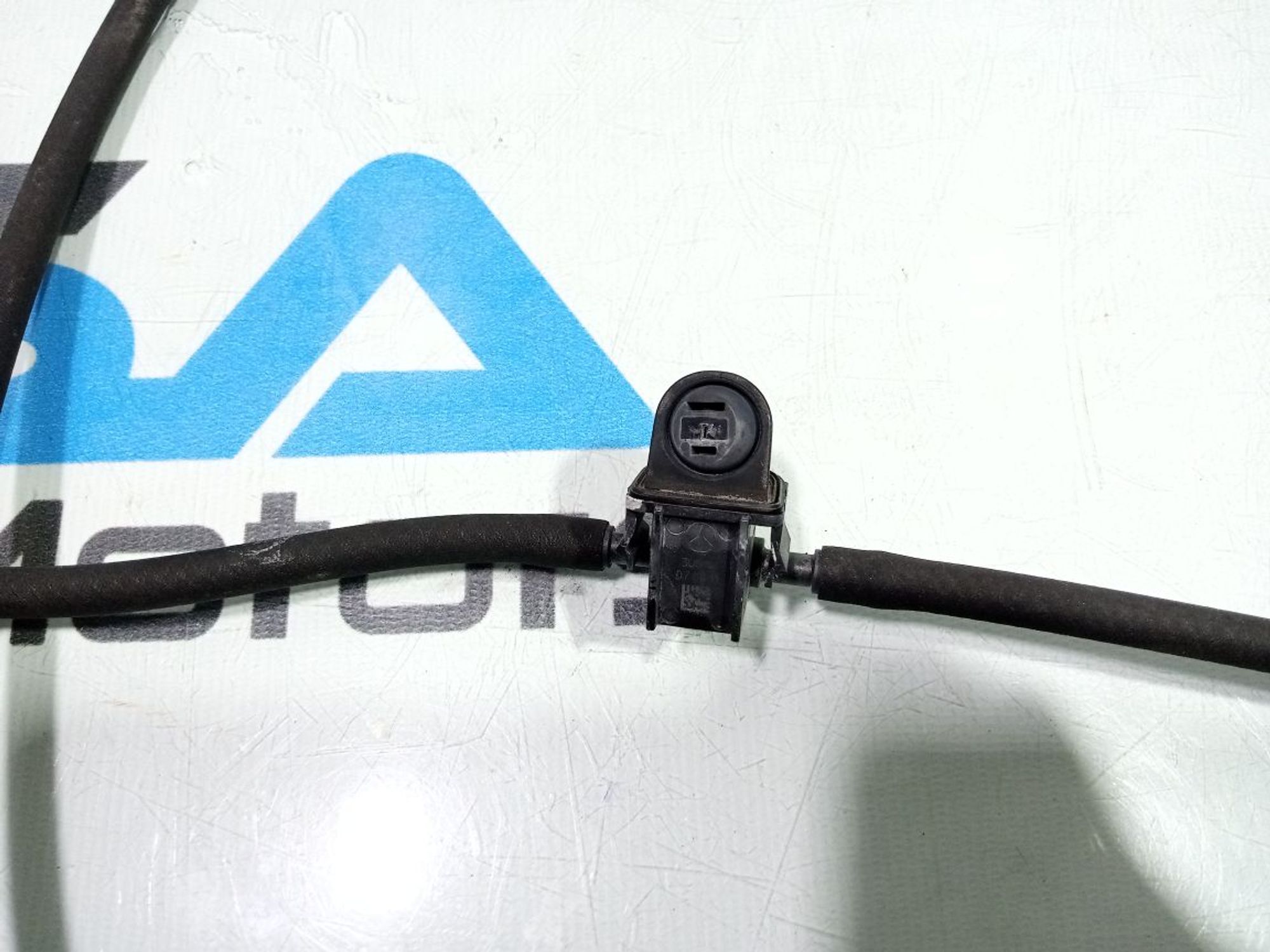 https://gcs.partsauto.market/rn-stockpro.appspot.com/thmbs/userImages/b7628e092085f1f91467af1afb6e7630/part/1f4e812d-667b-467b-8622-69225b924a3a_1748163806232.jpg