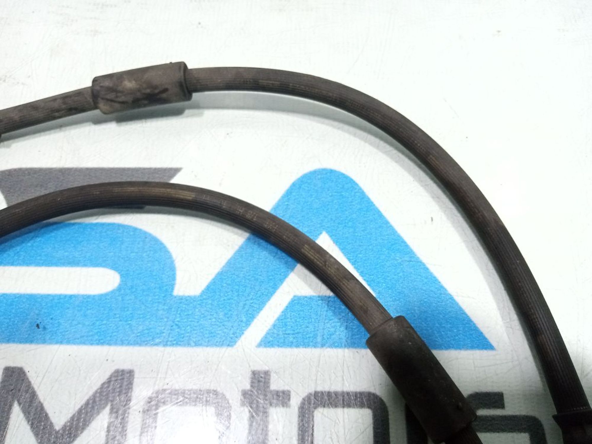 https://gcs.partsauto.market/rn-stockpro.appspot.com/thmbs/userImages/b7628e092085f1f91467af1afb6e7630/part/1f9b145a-8628-432e-95f4-881910591b07_1748862562921.jpg
