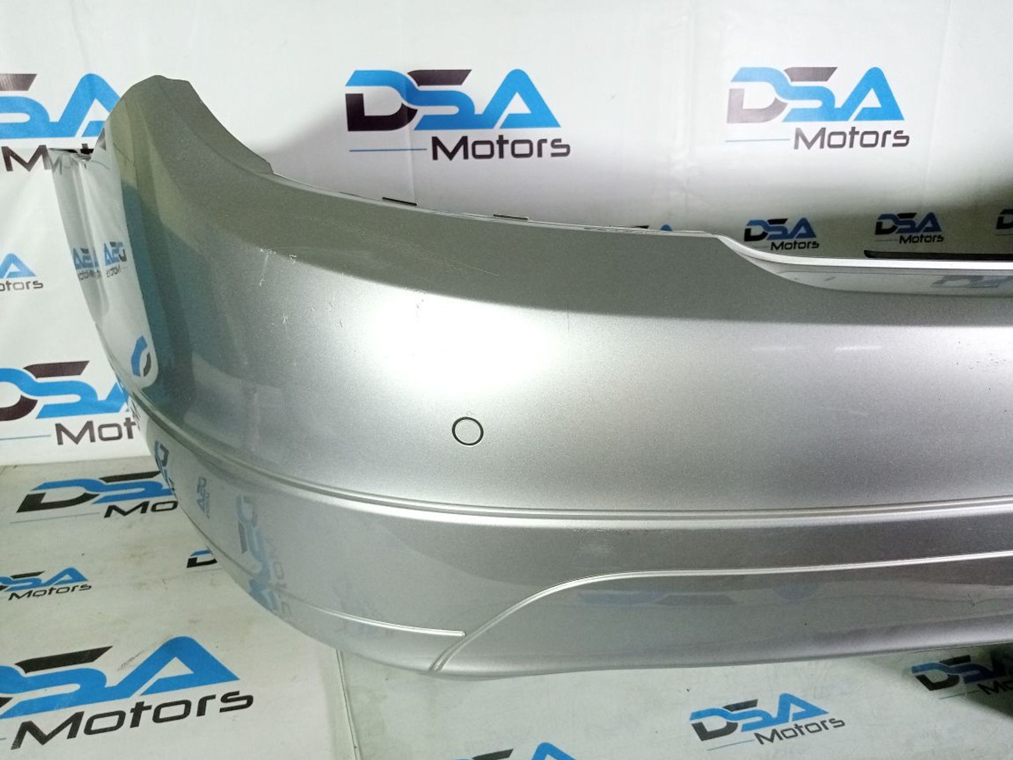 https://gcs.partsauto.market/rn-stockpro.appspot.com/thmbs/userImages/b7628e092085f1f91467af1afb6e7630/part/1f9f0ee8-1709-4ffb-95a2-bea39792f56c_1746166441309.jpg
