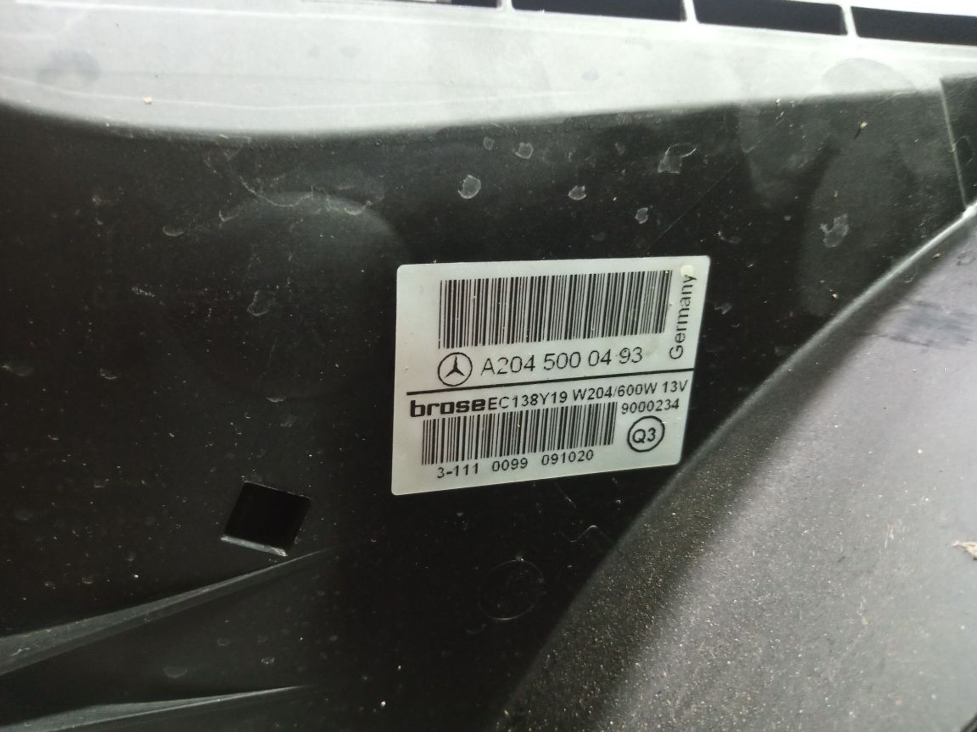 https://gcs.partsauto.market/rn-stockpro.appspot.com/thmbs/userImages/b7628e092085f1f91467af1afb6e7630/part/1fc07228-8a85-43f5-b857-d85d224acc97_1749152423854.jpg
