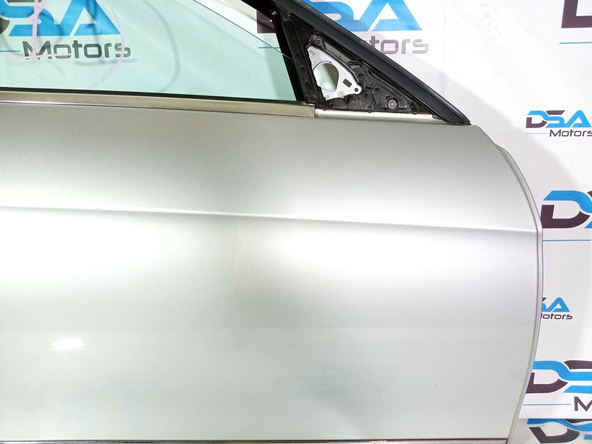 https://gcs.partsauto.market/rn-stockpro.appspot.com/thmbs/userImages/b7628e092085f1f91467af1afb6e7630/part/20737d47-4fd8-4c48-9776-650d34858b4e_1747298476402.jpg
