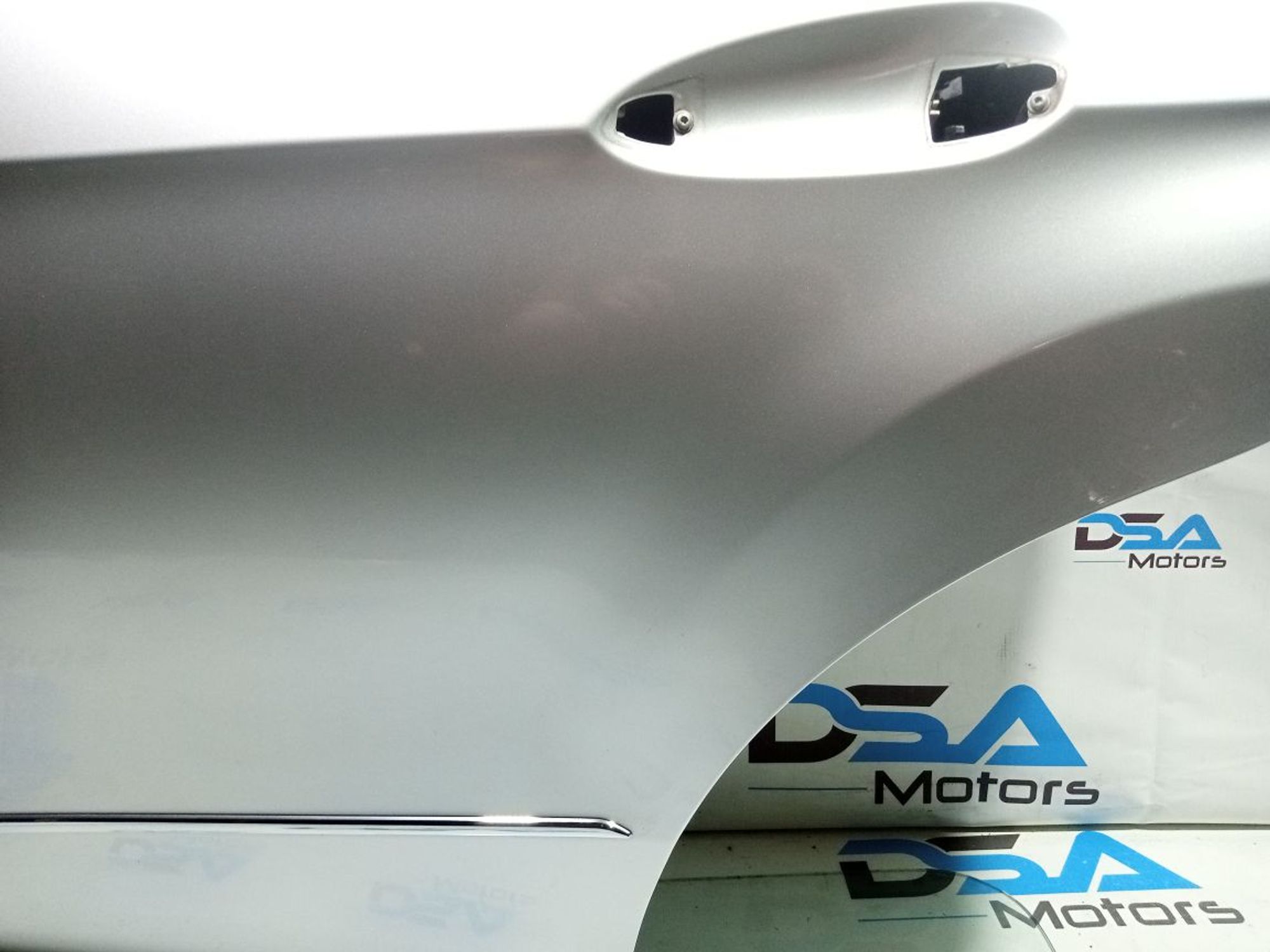 https://gcs.partsauto.market/rn-stockpro.appspot.com/thmbs/userImages/b7628e092085f1f91467af1afb6e7630/part/213c0886-6c8d-4197-9eb7-803fcf768f32_1748353241600.jpg