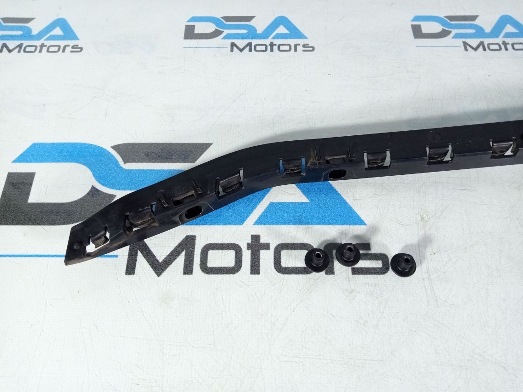 https://gcs.partsauto.market/rn-stockpro.appspot.com/thmbs/userImages/b7628e092085f1f91467af1afb6e7630/part/21d0365a-75f1-4c39-832e-7f8f89798818_1747212450782.jpg