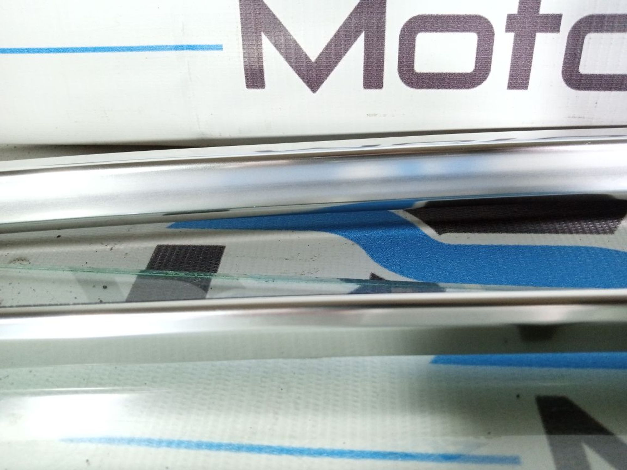 https://gcs.partsauto.market/rn-stockpro.appspot.com/thmbs/userImages/b7628e092085f1f91467af1afb6e7630/part/22eaf4f6-6b7a-48b1-b1bf-593614aae6d4_1746543578620.jpg