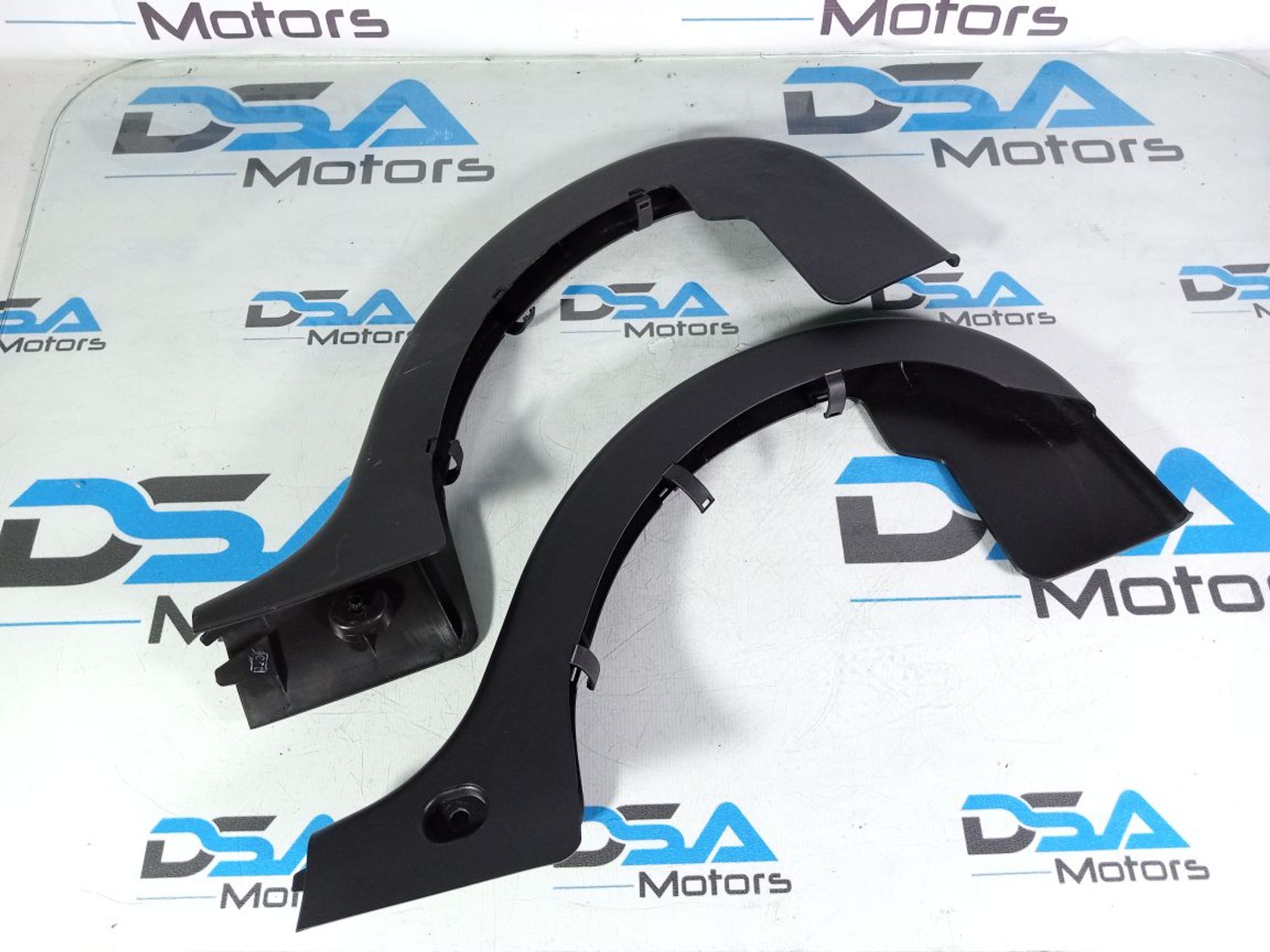 https://gcs.partsauto.market/rn-stockpro.appspot.com/thmbs/userImages/b7628e092085f1f91467af1afb6e7630/part/2377defa-dc74-464c-91c6-b9e5cbf69455_1744899178019.jpg