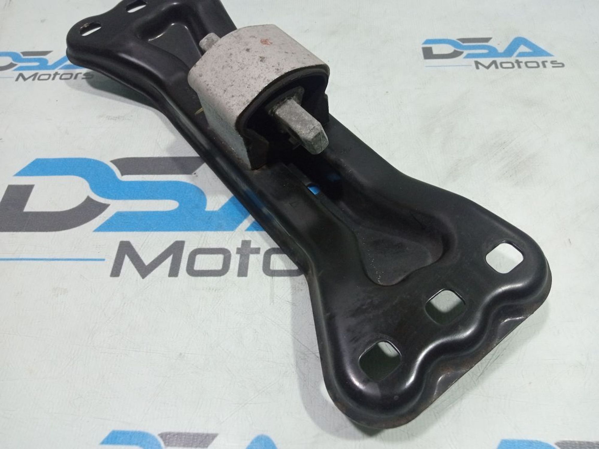 https://gcs.partsauto.market/rn-stockpro.appspot.com/thmbs/userImages/b7628e092085f1f91467af1afb6e7630/part/23e6e787-3779-4515-8afb-fe0fd67665b1_1748891214609.jpg