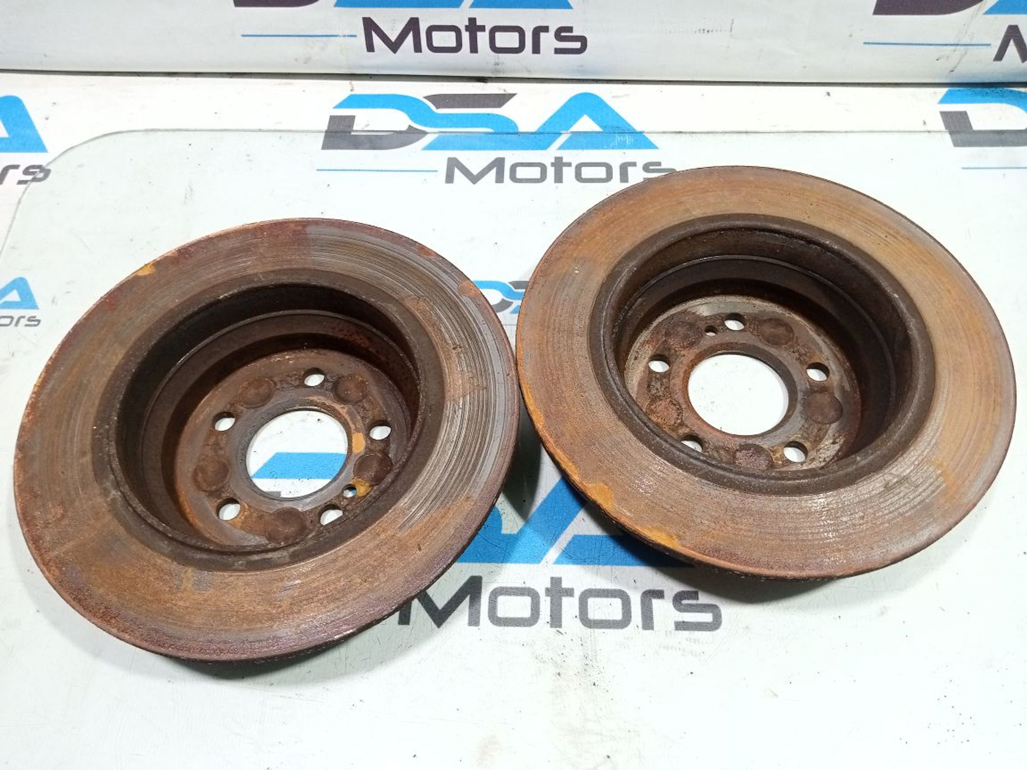 https://gcs.partsauto.market/rn-stockpro.appspot.com/thmbs/userImages/b7628e092085f1f91467af1afb6e7630/part/24415393-1b3f-4a04-8172-93ecdac997fc_1748924803697.jpg