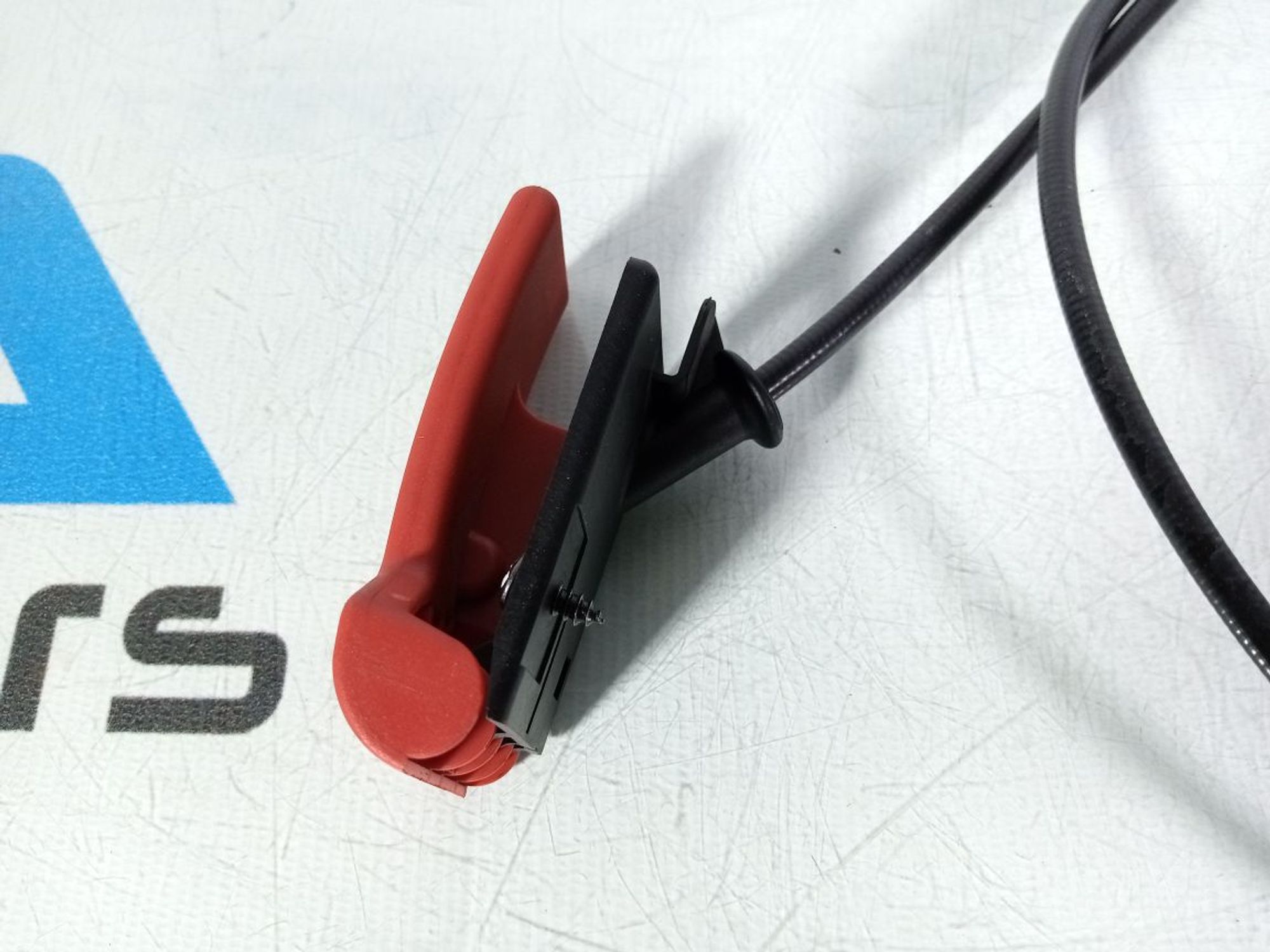 https://gcs.partsauto.market/rn-stockpro.appspot.com/thmbs/userImages/b7628e092085f1f91467af1afb6e7630/part/24804ac6-b144-4a64-a2d1-aa8d9867dbf6_1745060742822.jpg