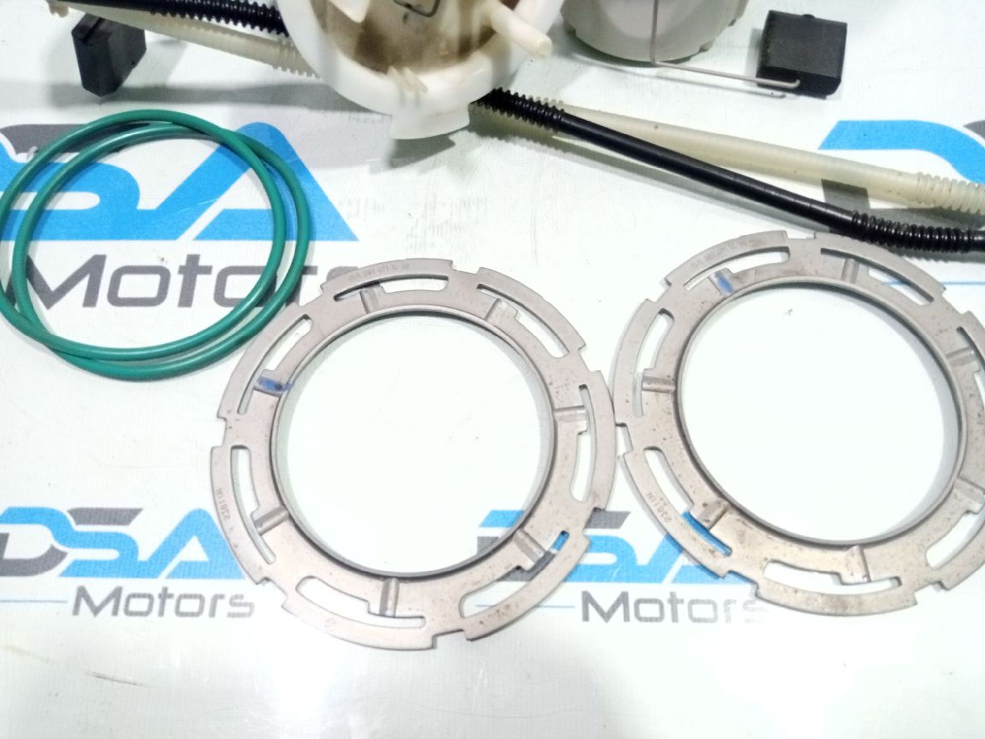 https://gcs.partsauto.market/rn-stockpro.appspot.com/thmbs/userImages/b7628e092085f1f91467af1afb6e7630/part/2589393e-8b9a-4da7-ba78-26749bd388be_1747848295433.jpg