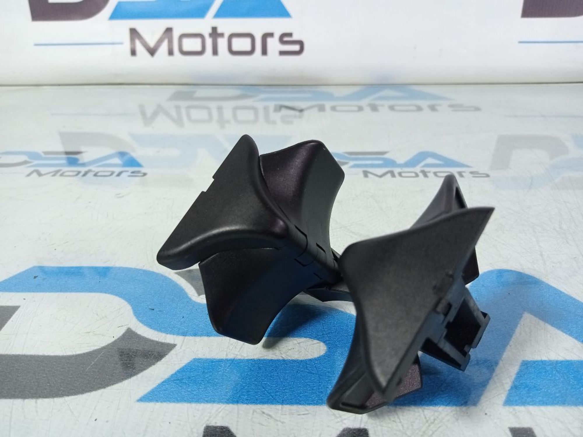 https://gcs.partsauto.market/rn-stockpro.appspot.com/thmbs/userImages/b7628e092085f1f91467af1afb6e7630/part/262de929-a545-4461-9e55-161183592314_1747718100780.jpg