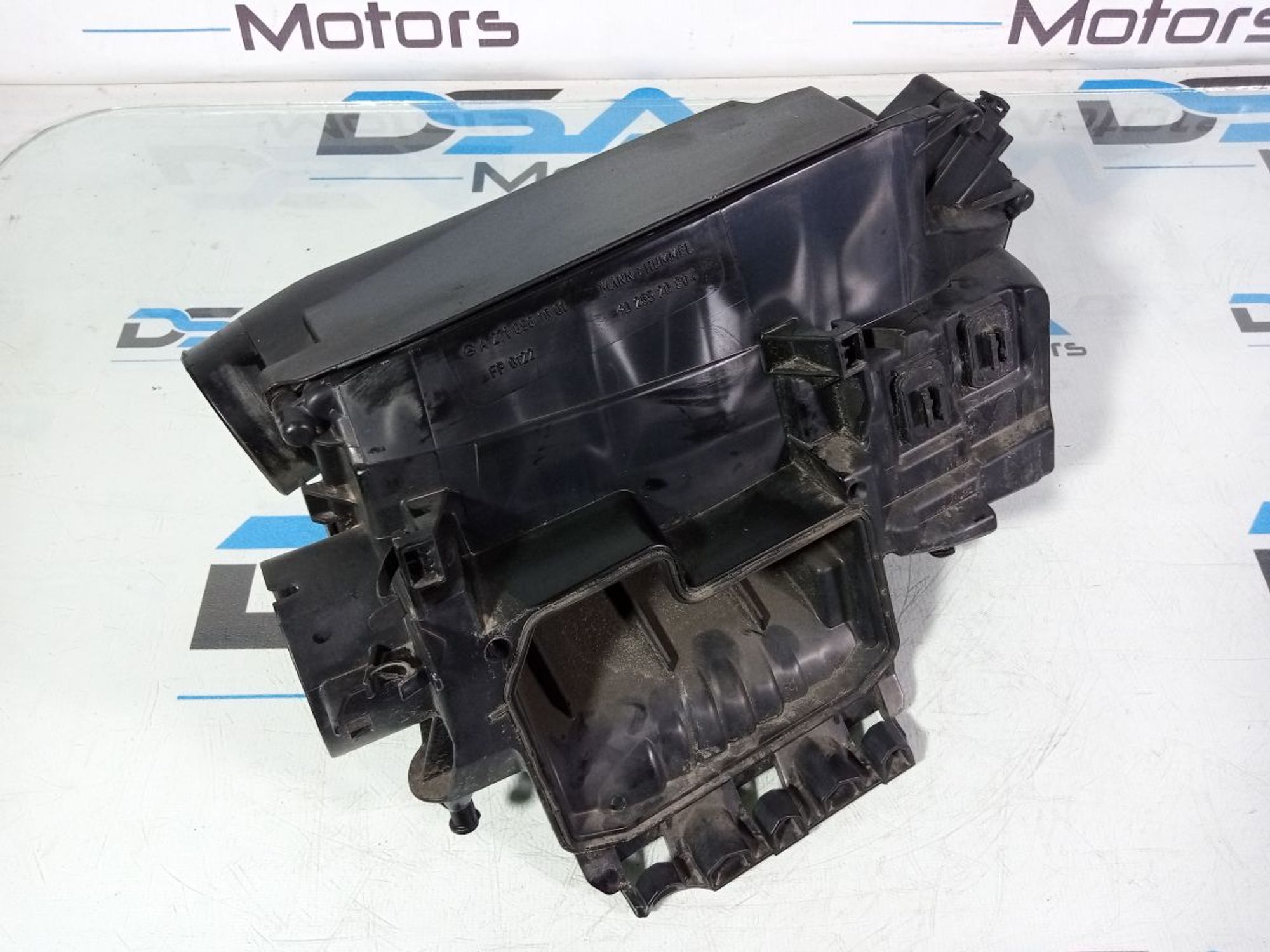 https://gcs.partsauto.market/rn-stockpro.appspot.com/thmbs/userImages/b7628e092085f1f91467af1afb6e7630/part/266bfa98-f386-4098-8d82-5966783c519f_1747628702341.jpg