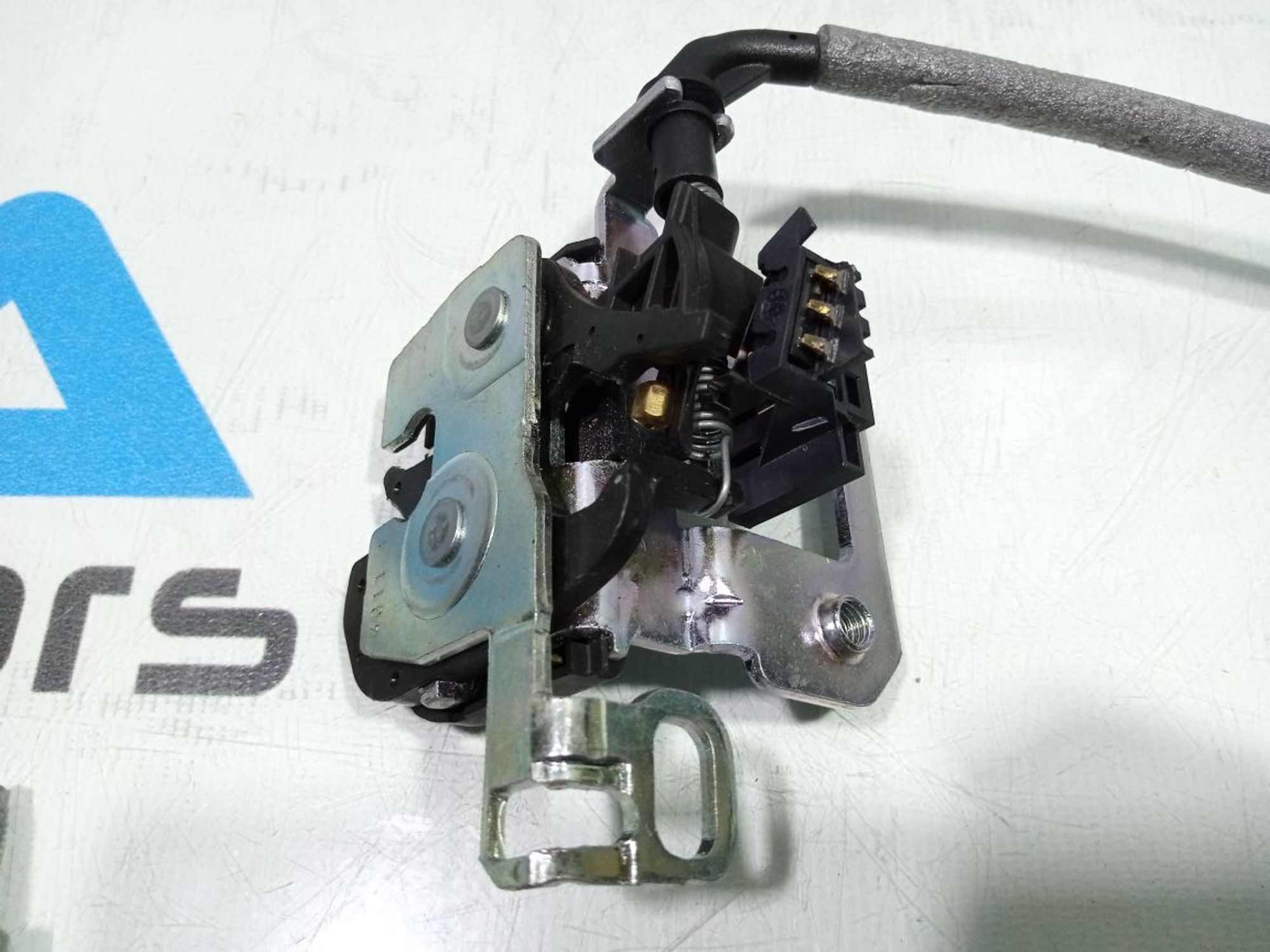 https://gcs.partsauto.market/rn-stockpro.appspot.com/thmbs/userImages/b7628e092085f1f91467af1afb6e7630/part/26a63148-c410-442b-b355-37318fda6a12_1747758485625.jpg
