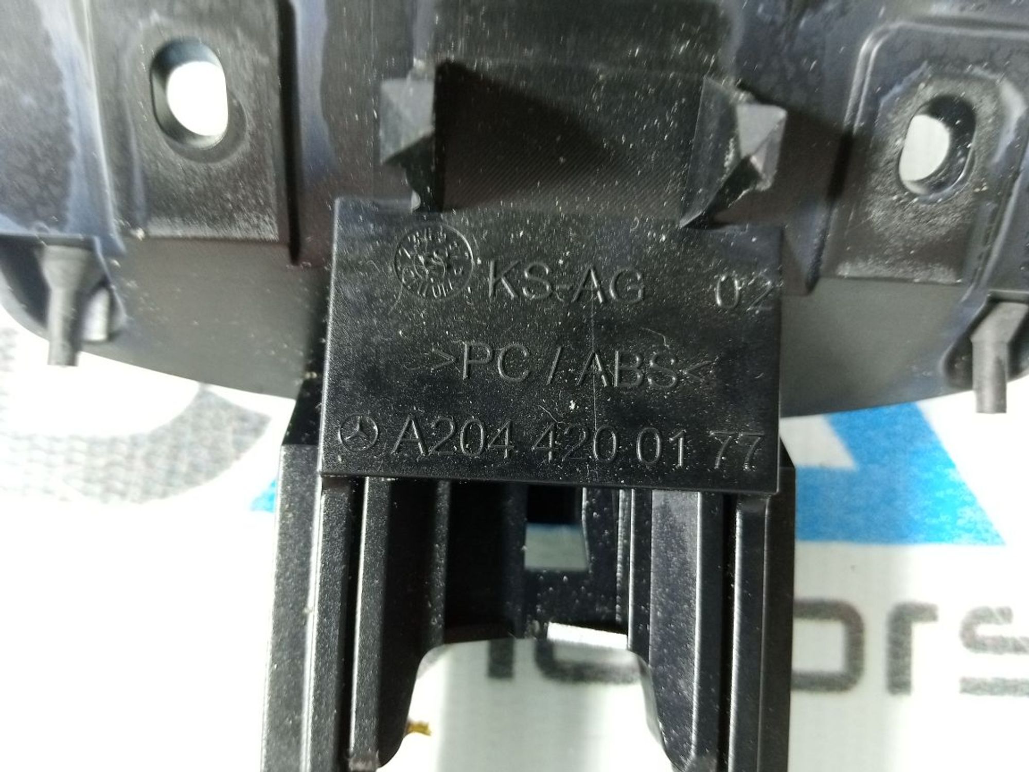 https://gcs.partsauto.market/rn-stockpro.appspot.com/thmbs/userImages/b7628e092085f1f91467af1afb6e7630/part/27a6b7d2-2865-4793-ad21-a0280111f063_1746542642175.jpg