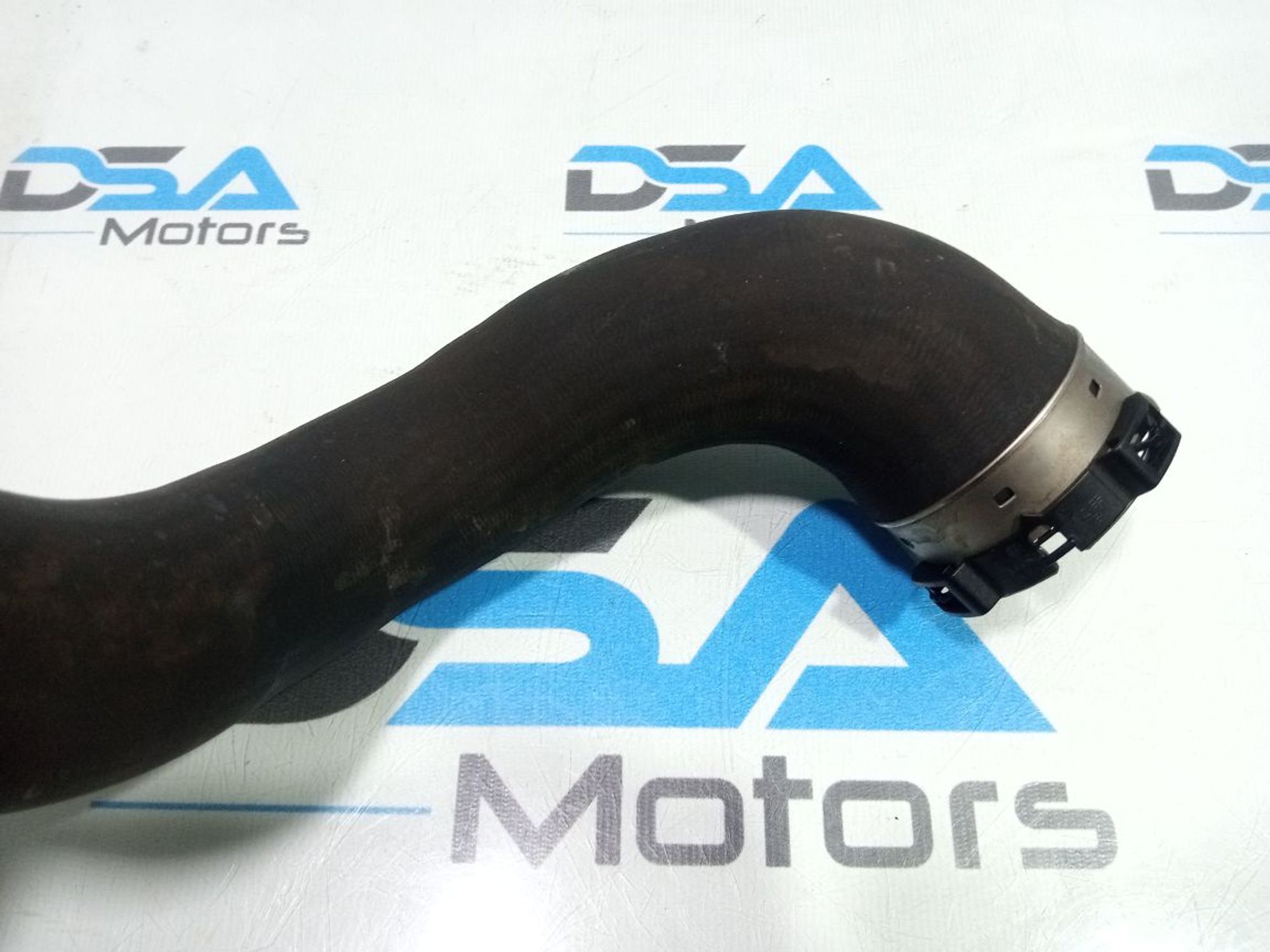 https://gcs.partsauto.market/rn-stockpro.appspot.com/thmbs/userImages/b7628e092085f1f91467af1afb6e7630/part/27ca0dff-1674-4ff3-8fdd-f976e2d06556_1748279930061.jpg